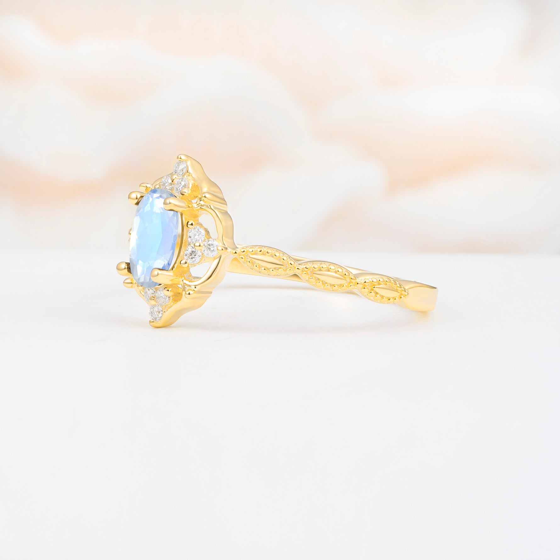 ML07068 Moonstone Ring - White-Gold