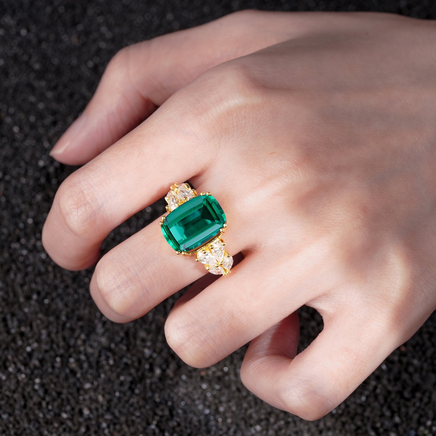 Luxury Emerald Cut Cluster Accent Emerald Engagement Ring