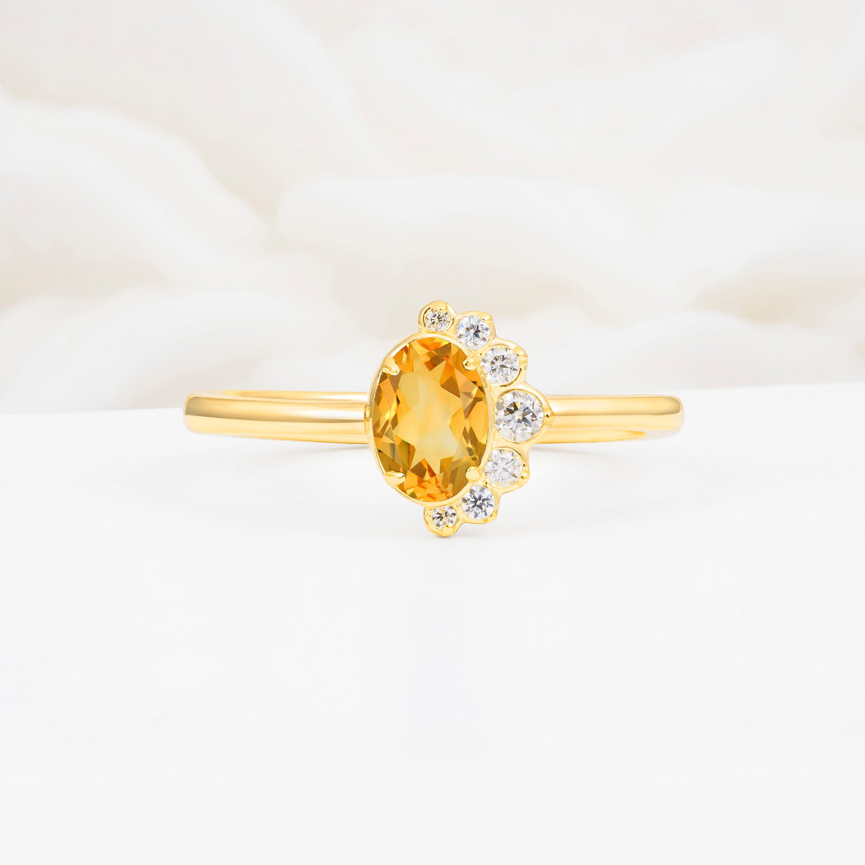 SR06718 Citrine Ring - Yellow-Gold