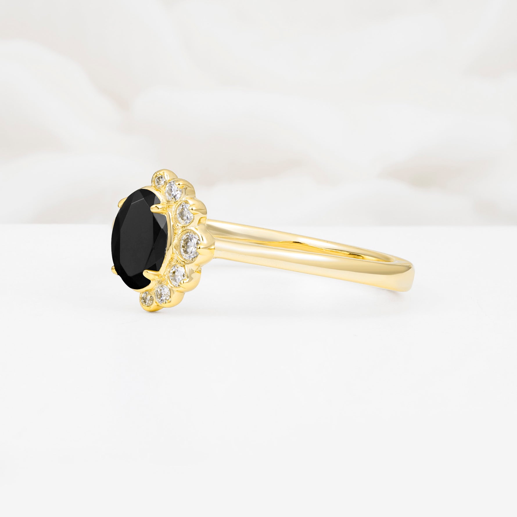 SR06718 Black Onyx Ring - White-Gold