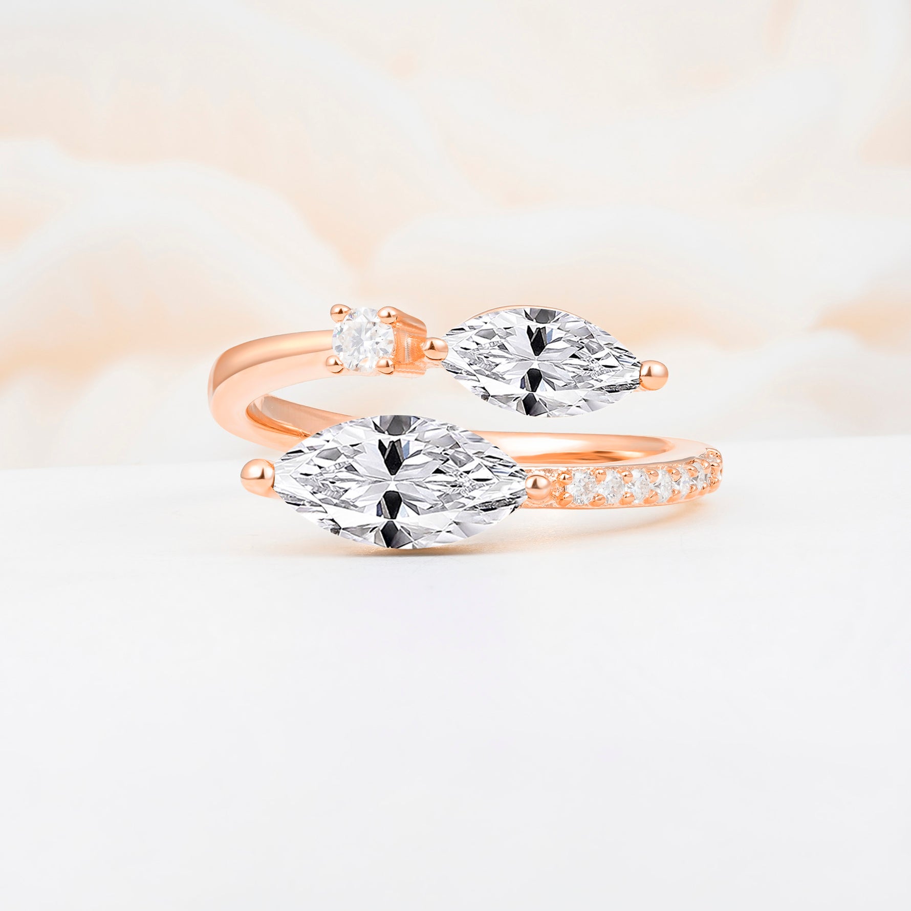 SR06737 Lab Diamond Ring - Additional view