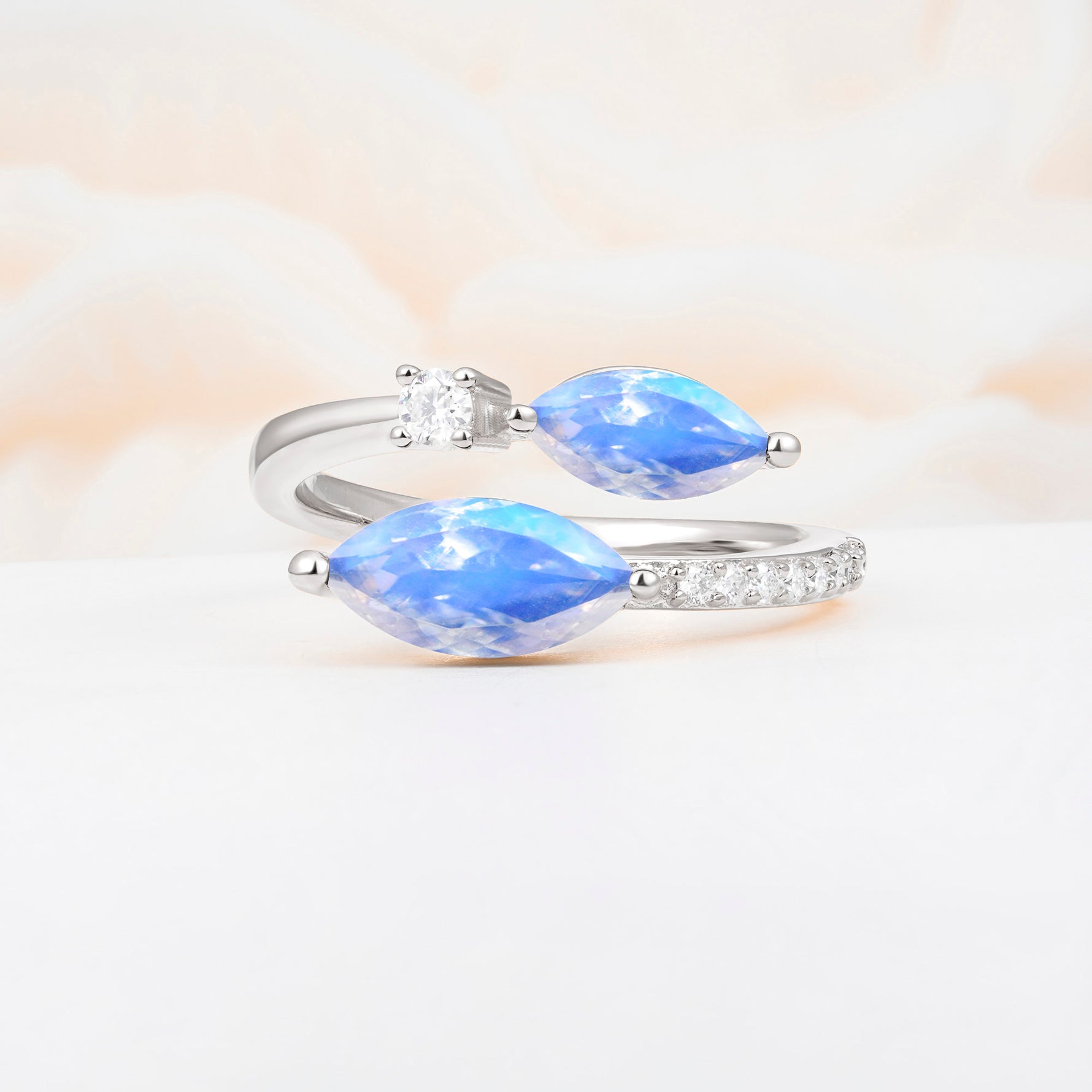 SR06737 Moonstone Ring - Additional view