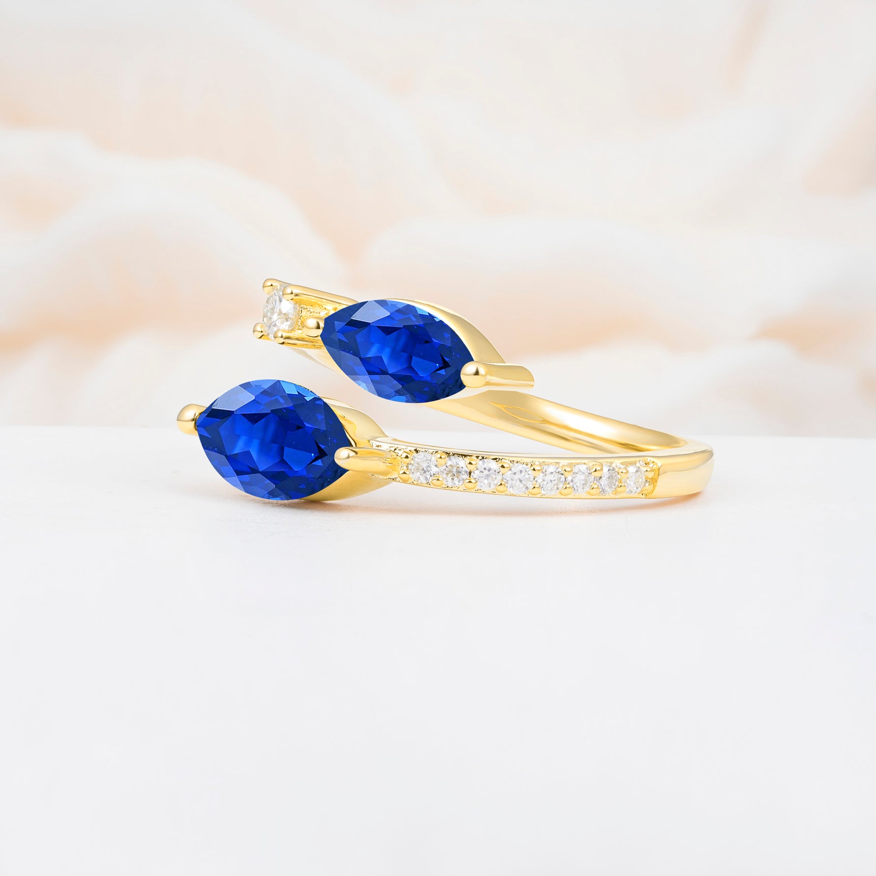 SR06737 Sapphire Ring - White-Gold
