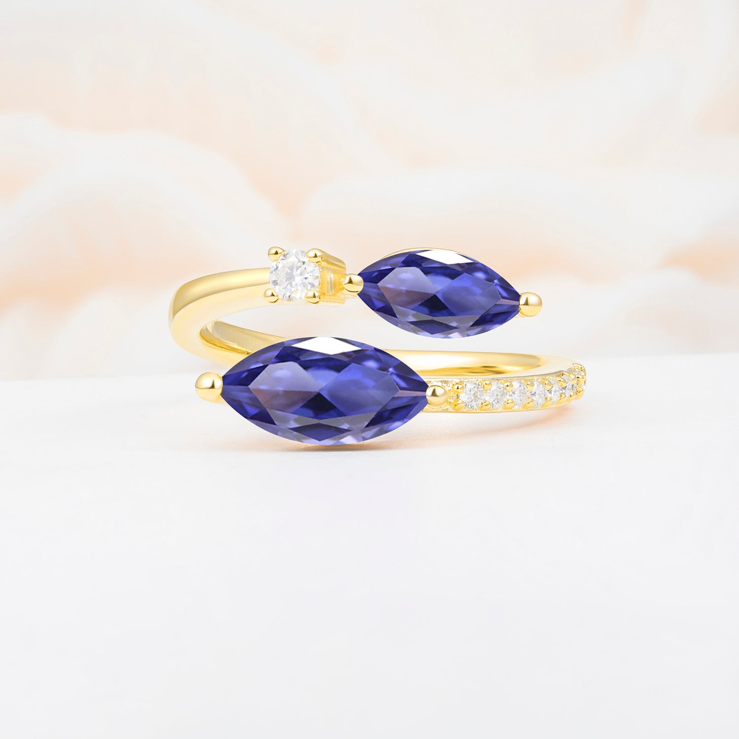 SR06737 Tanzanite Ring - Yellow-Gold