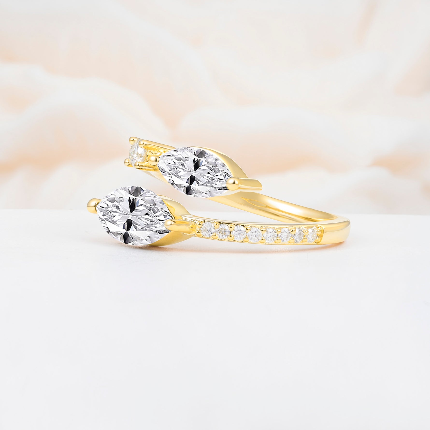 SR06737 Lab Diamond Ring - White-Gold