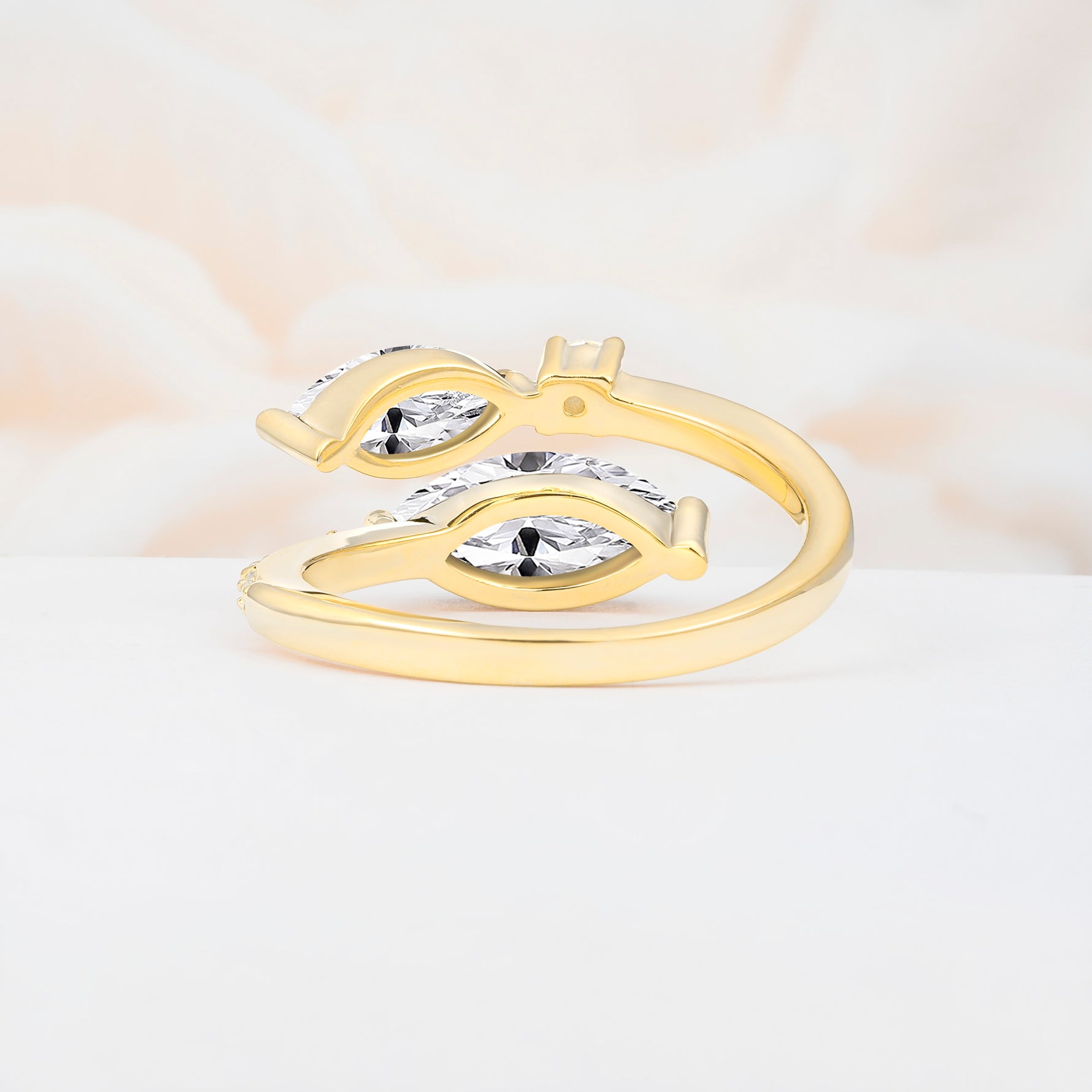SR06737 Lab Diamond Ring - Additional view