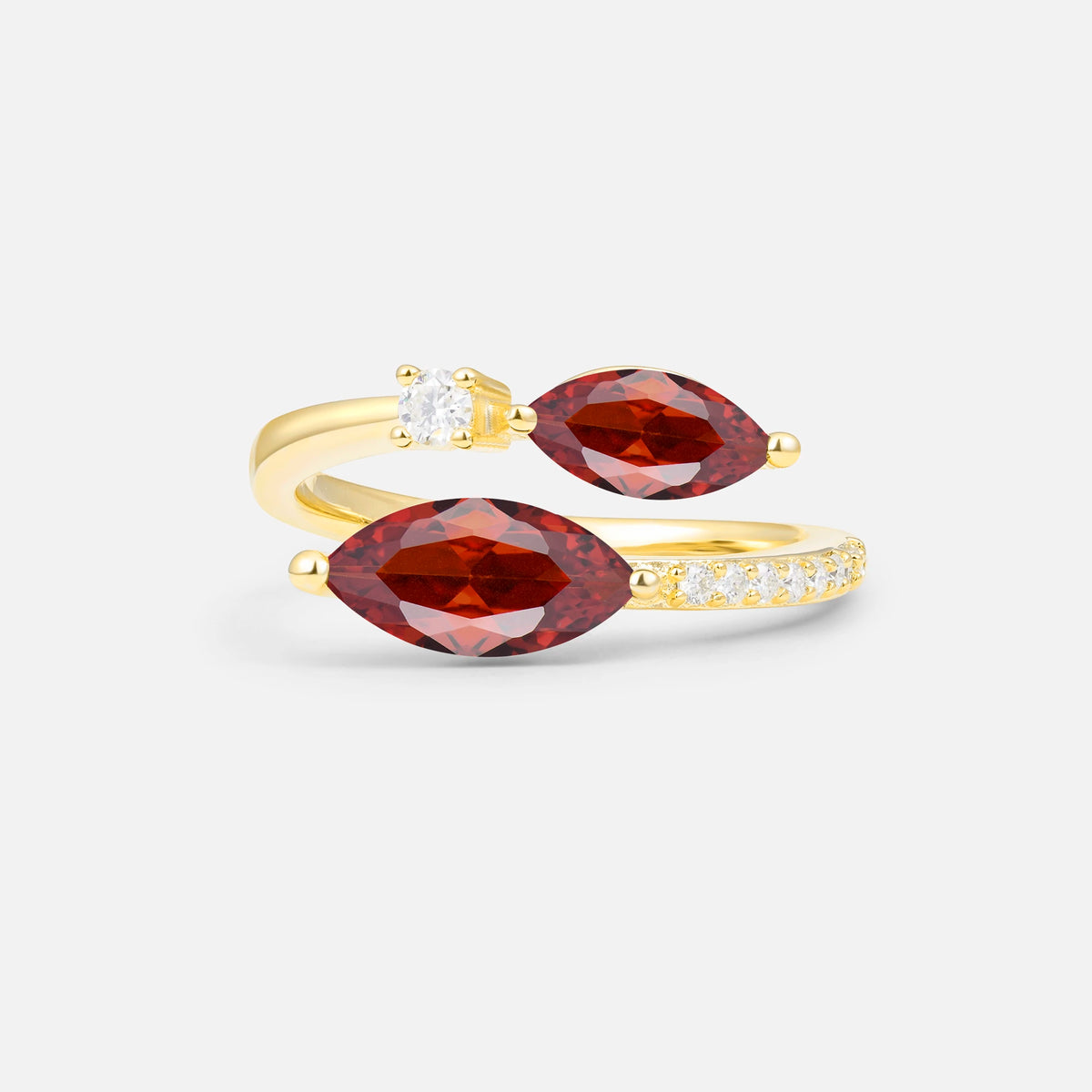 SR06737 Garnet Ring - Yellow-Gold