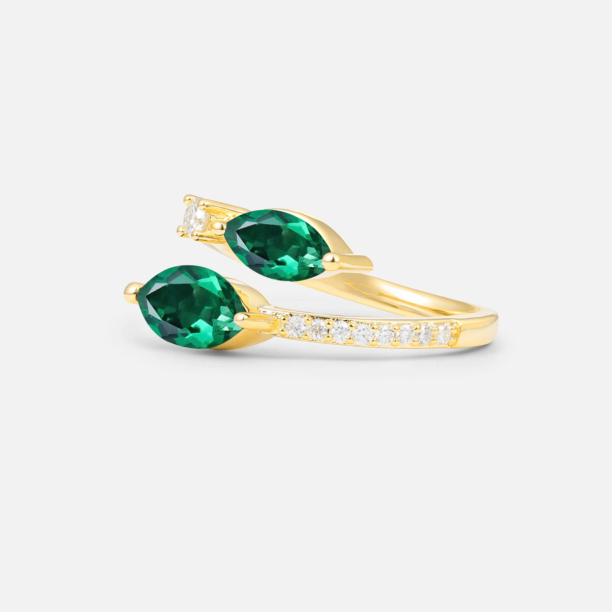 SR06737 Emerald Ring - White-Gold