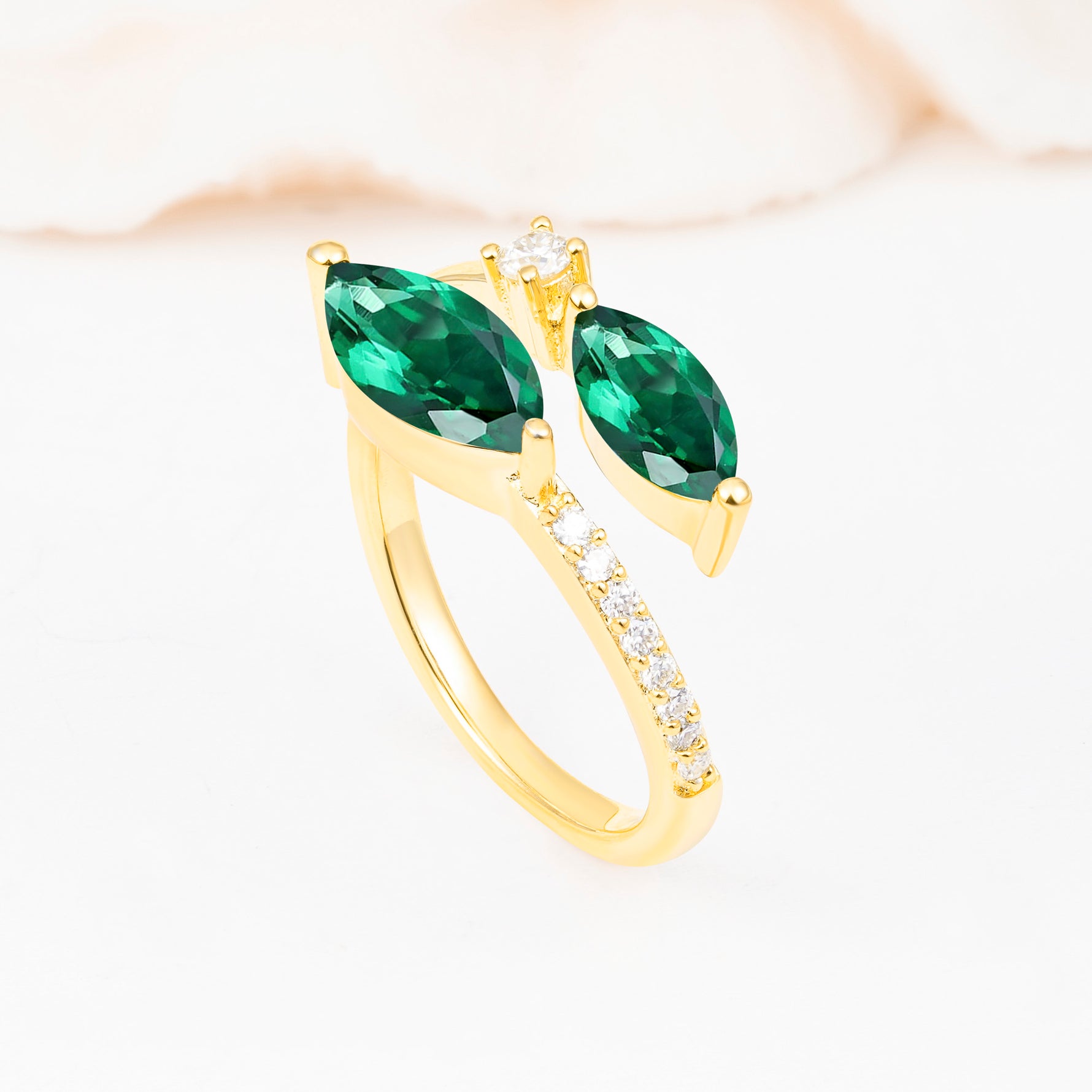 SR06737 Emerald Ring - Additional view