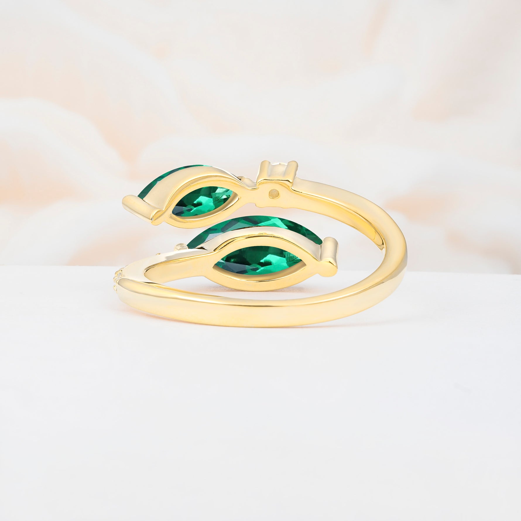 SR06737 Emerald Ring - Additional view