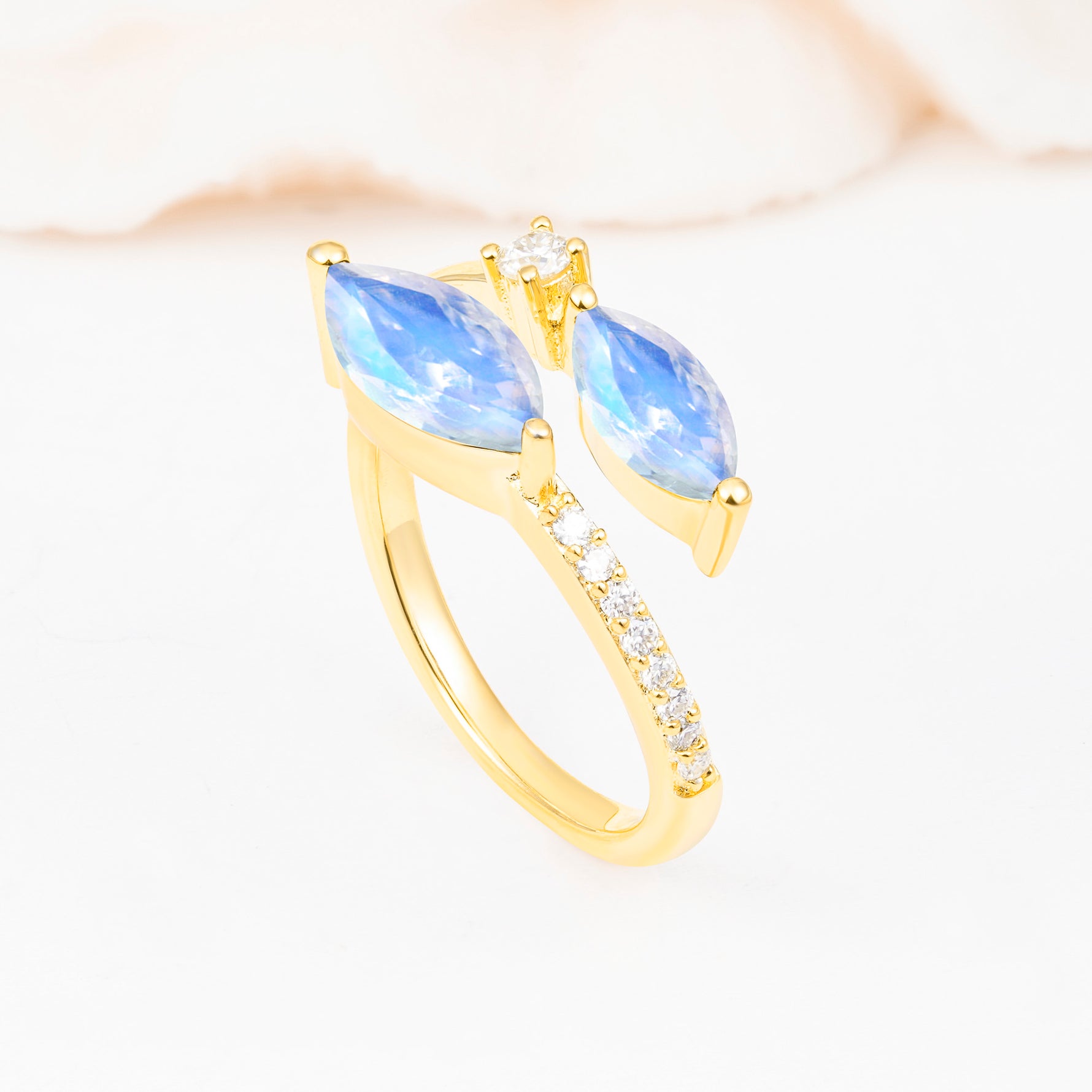 SR06737 Moonstone Ring - Additional view