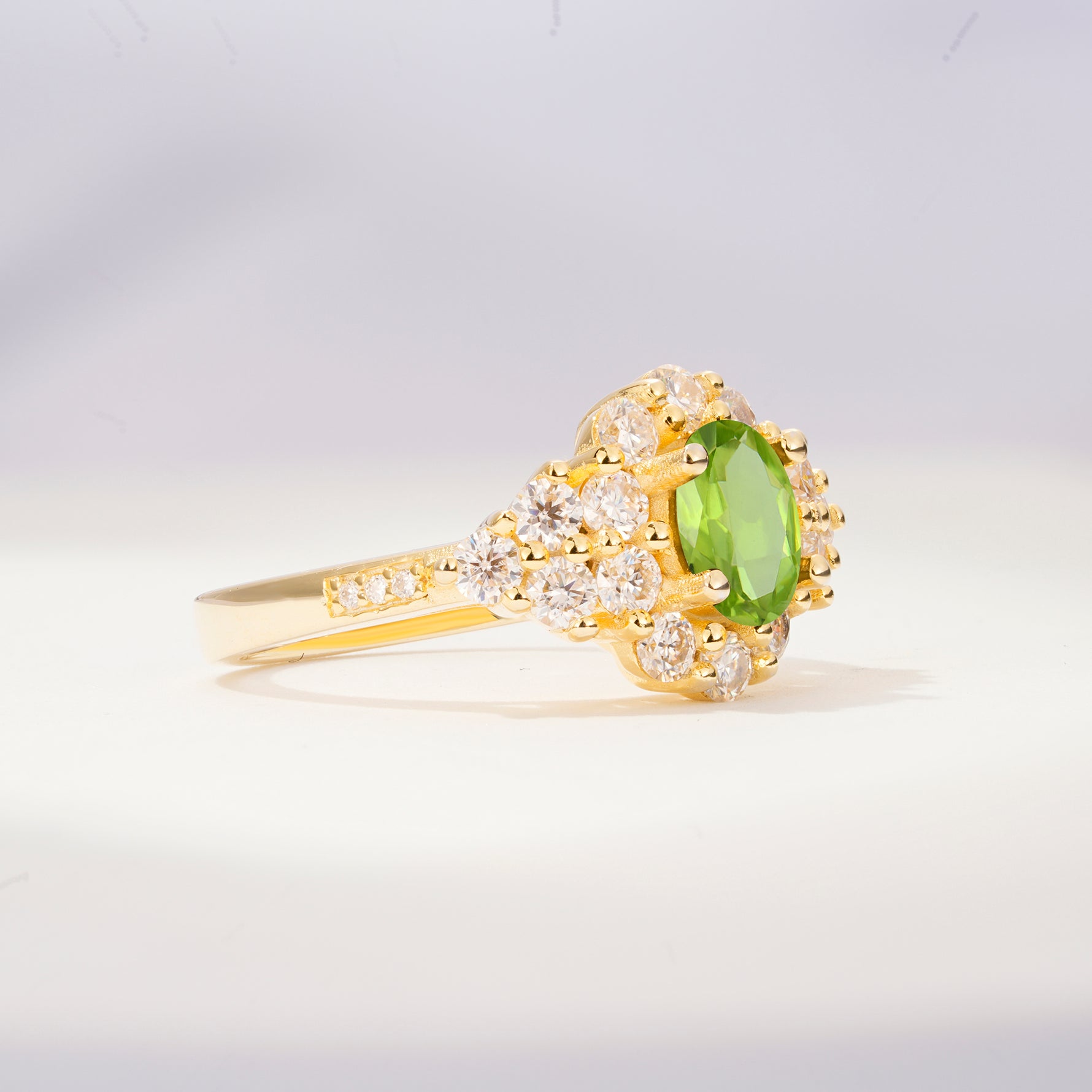 SR06742 Peridot Ring - White-Gold