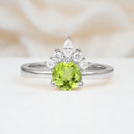 SR07460 Peridot Ring - Additional view
