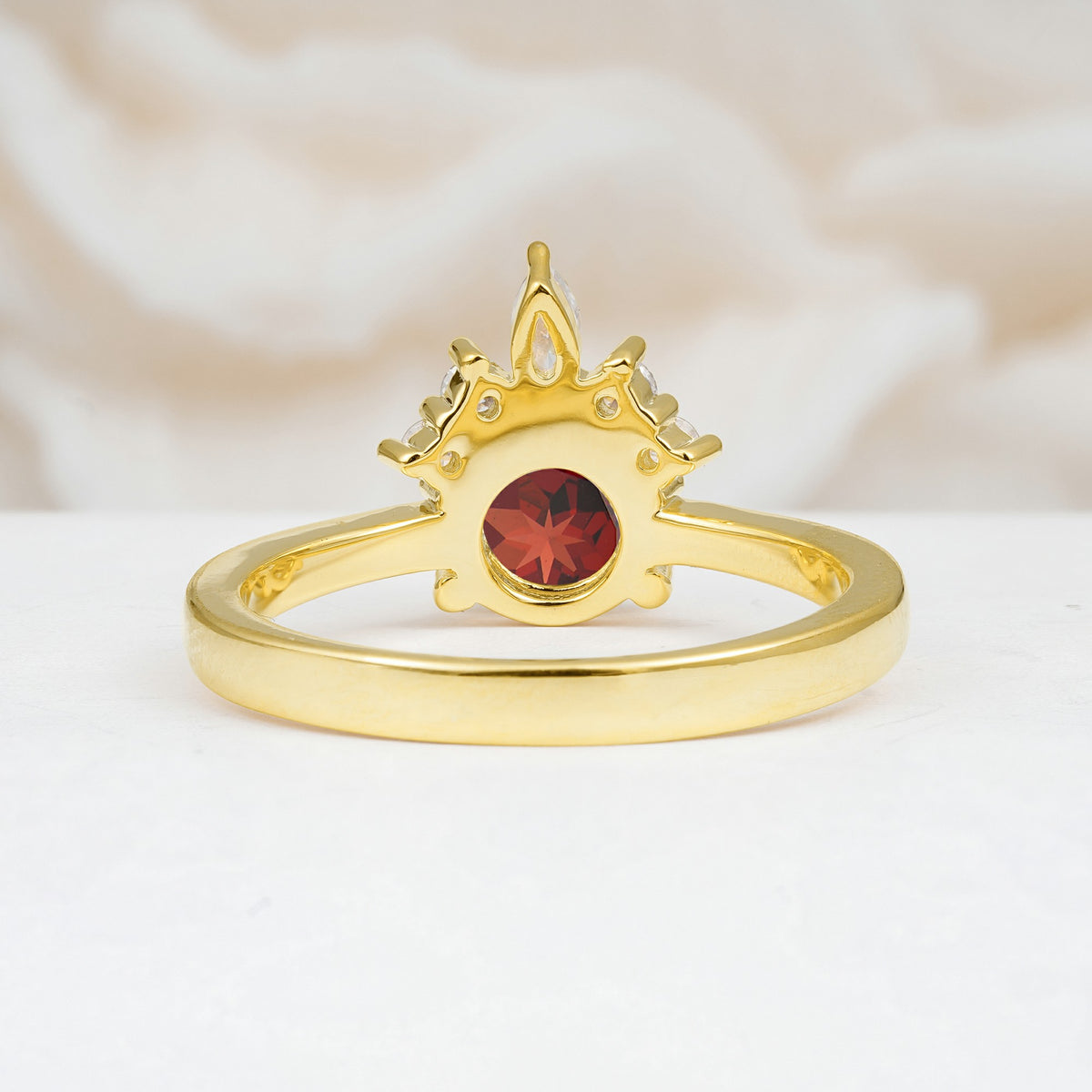 SR07460 Garnet Ring - Additional view