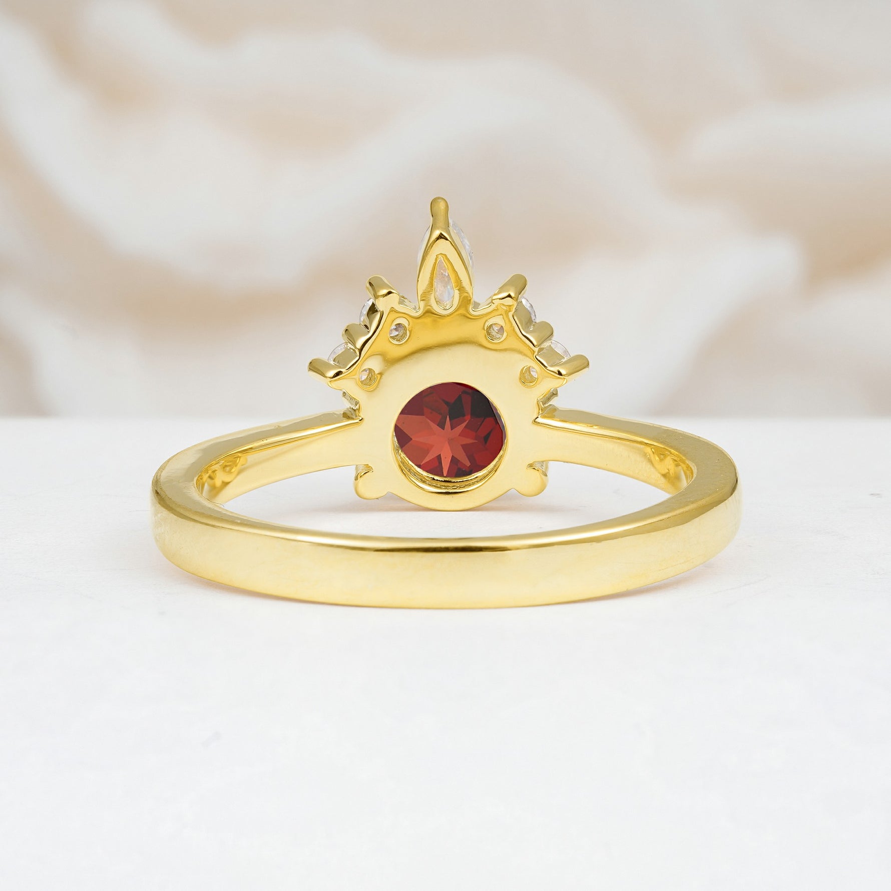SR07460 Garnet Ring - Additional view