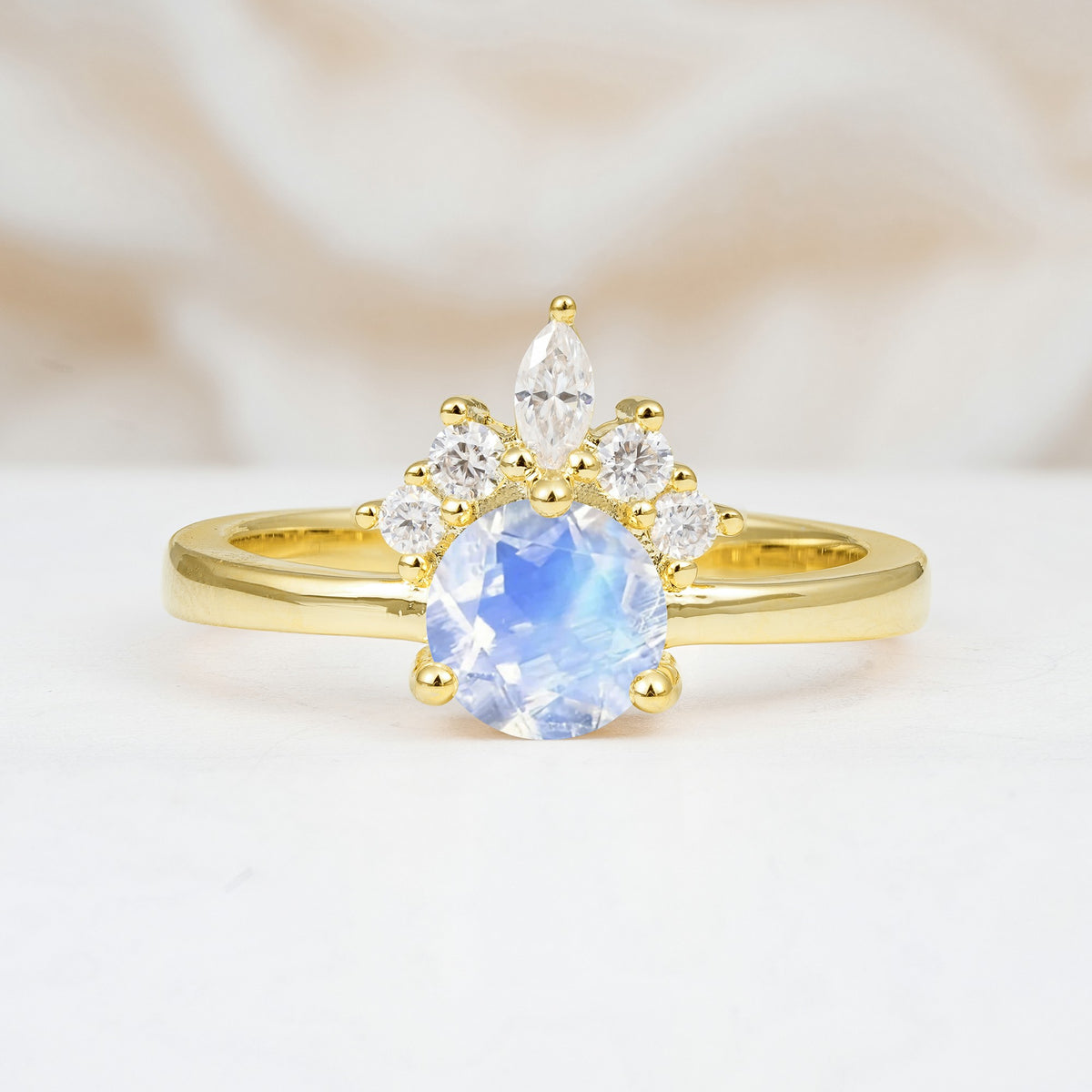 SR07460 Moonstone Ring - Yellow-Gold