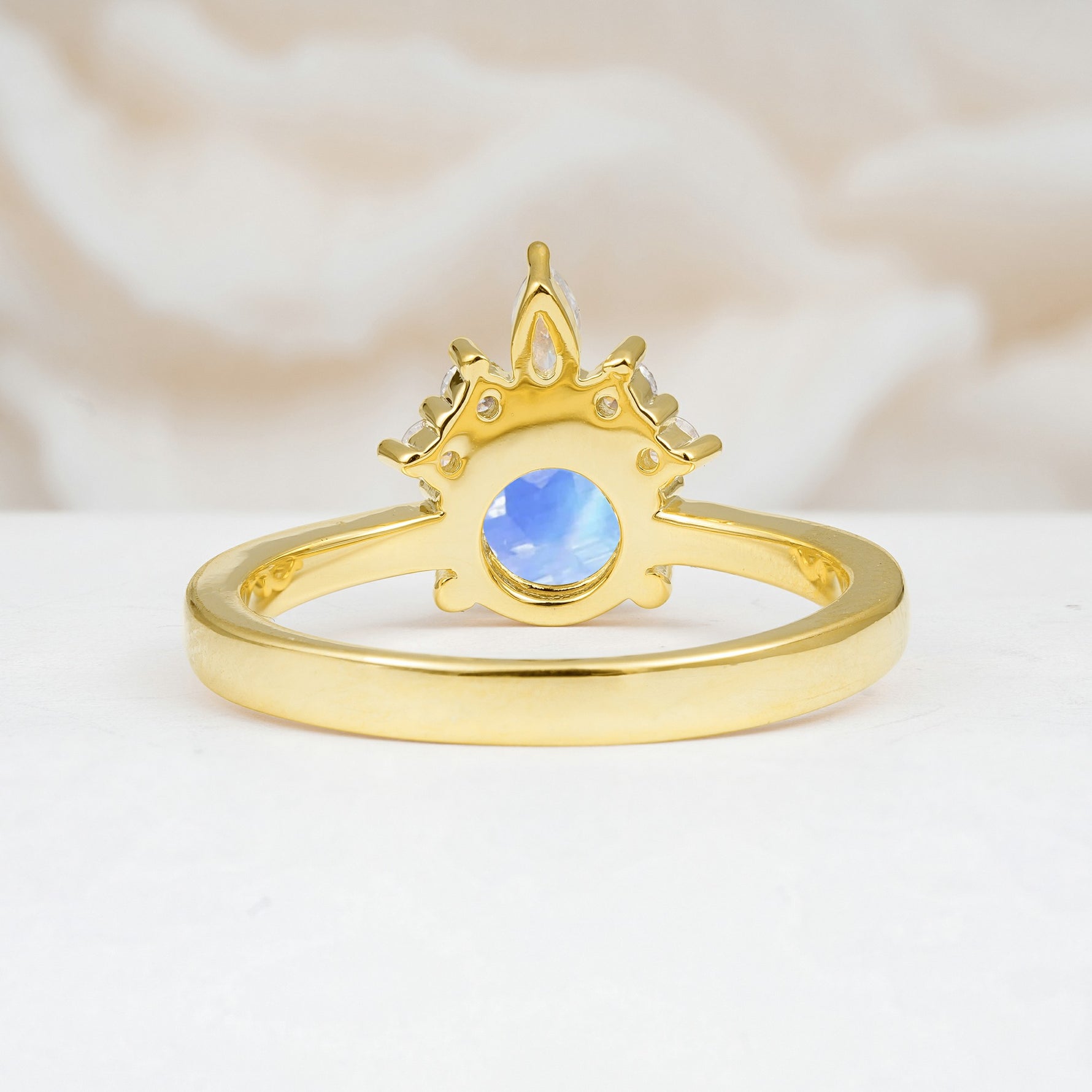 SR07460 Moonstone Ring - Additional view
