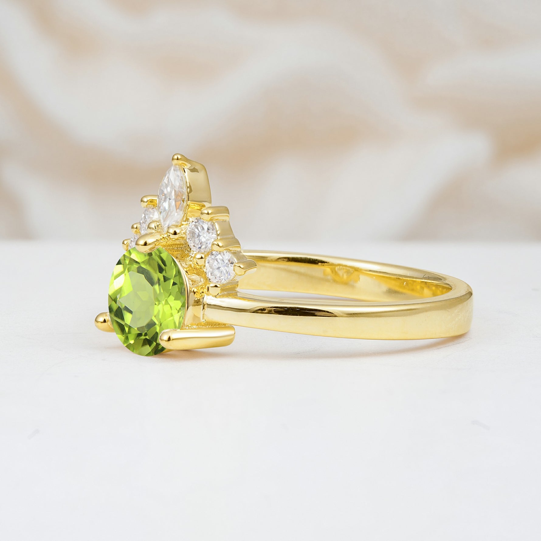 SR07460 Peridot Ring - Additional view