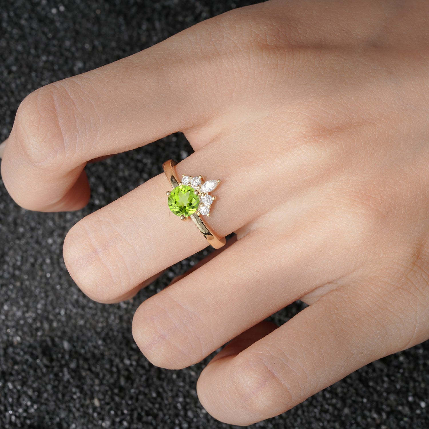 SR07460 Peridot Ring - Rose-Gold