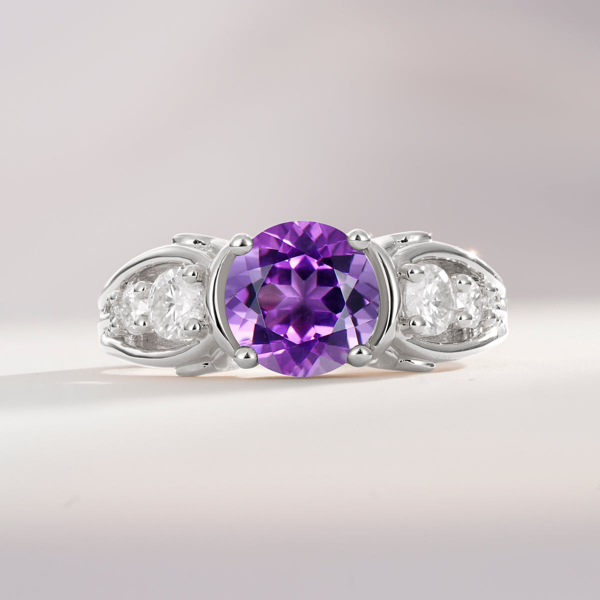 SR08639 Amethyst Ring - Additional view