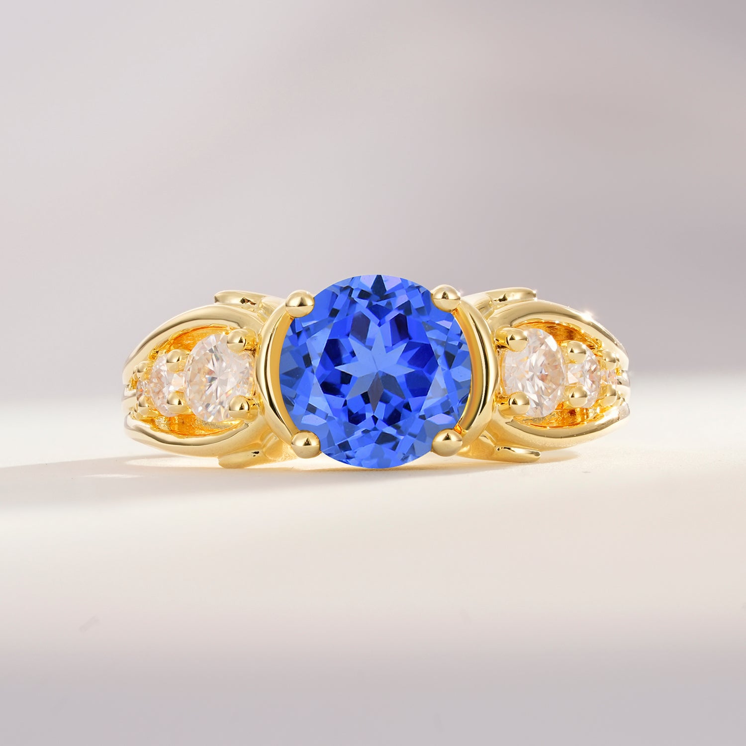 SR08639 Sapphire Ring - Yellow-Gold