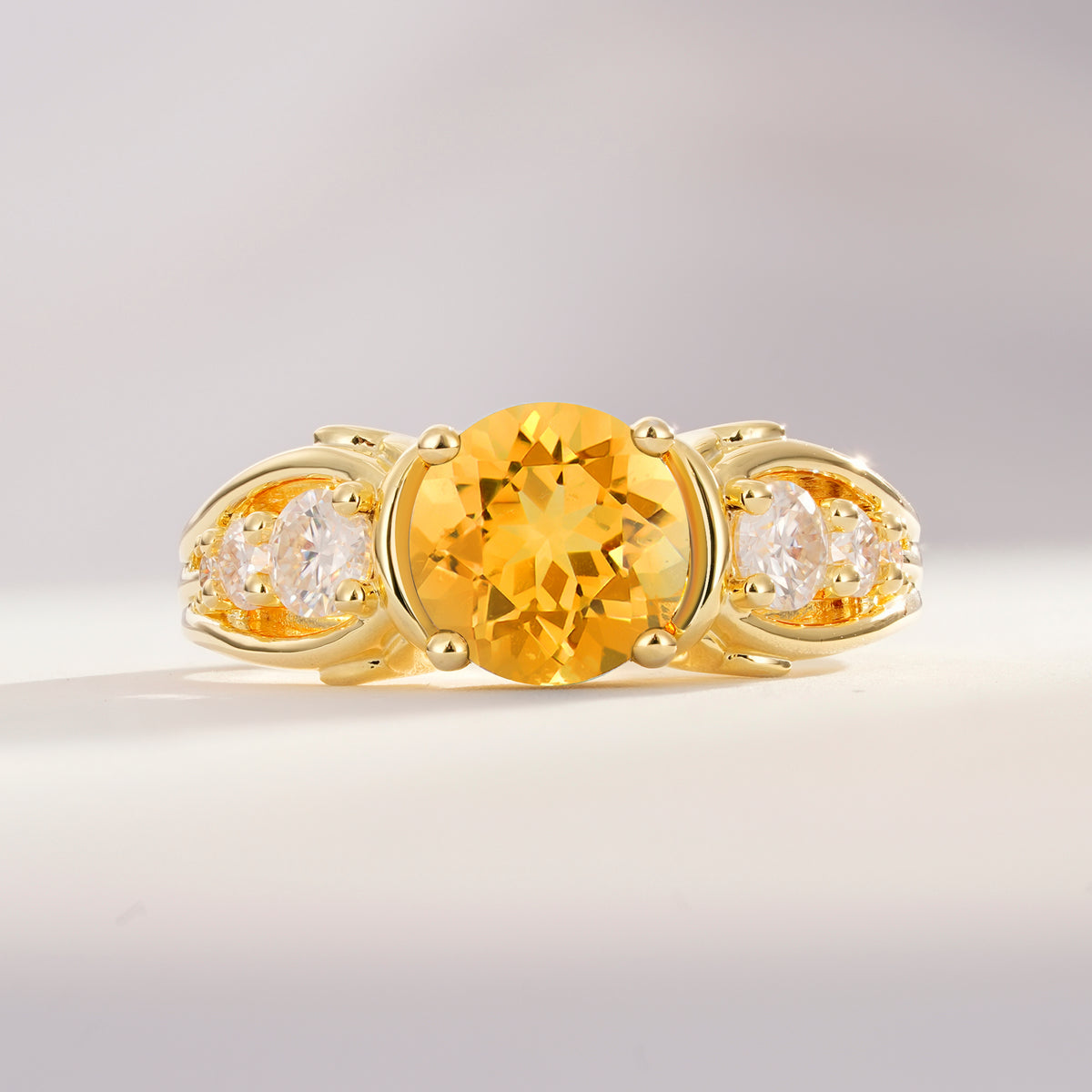 SR08639 Citrine Ring - Yellow-Gold