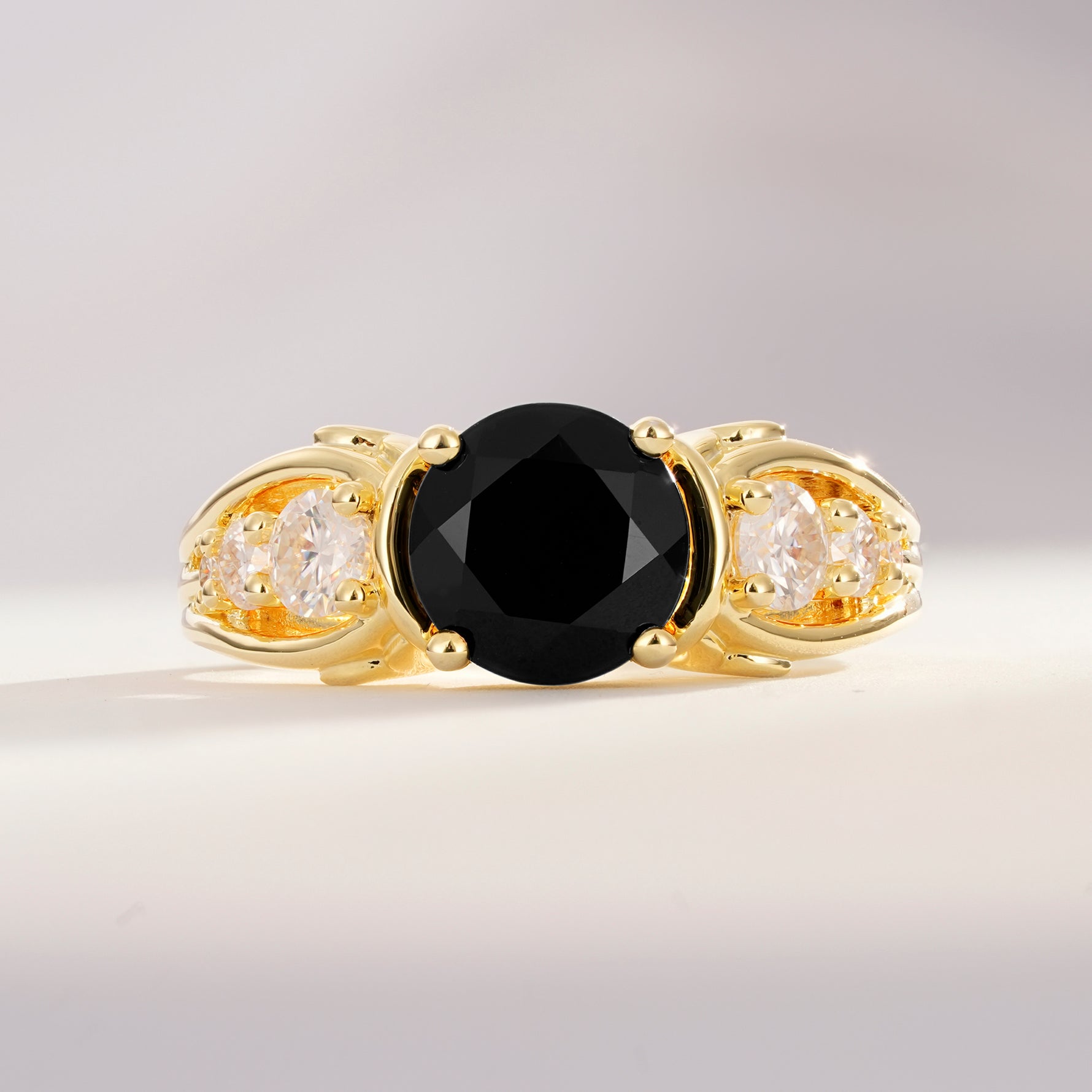 SR08639 Black Onyx Ring - Yellow-Gold