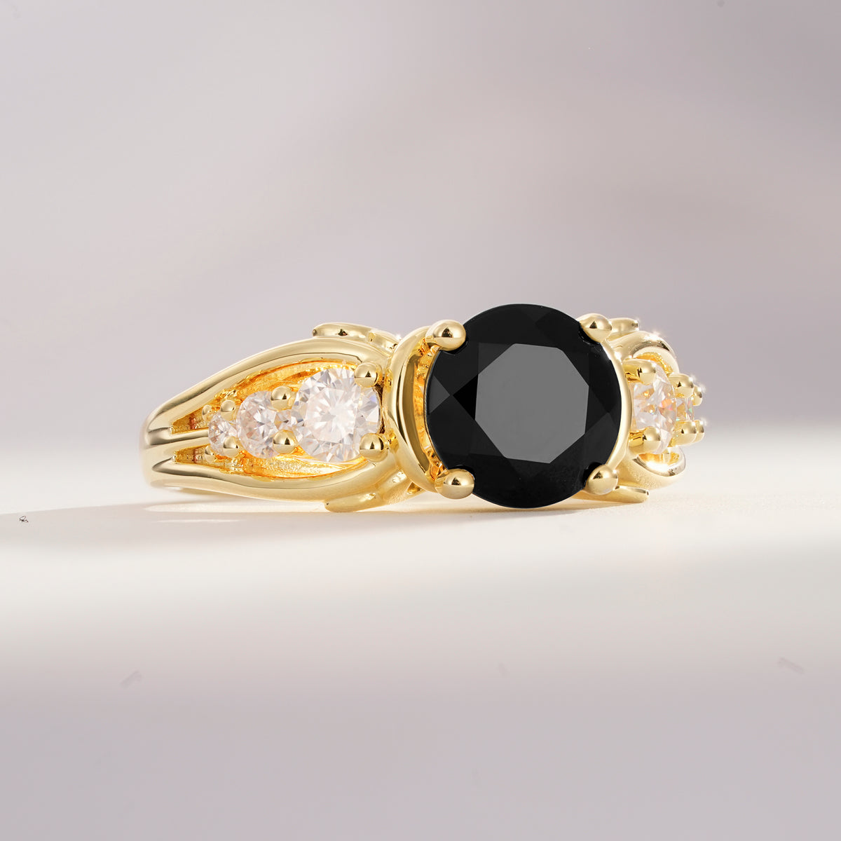 SR08639 Black Onyx Ring - White-Gold