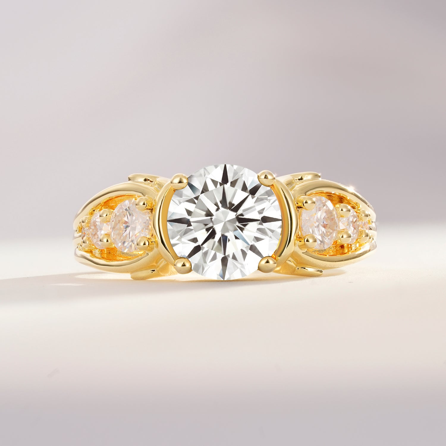SR08639 Lab Diamond Ring - Yellow-Gold