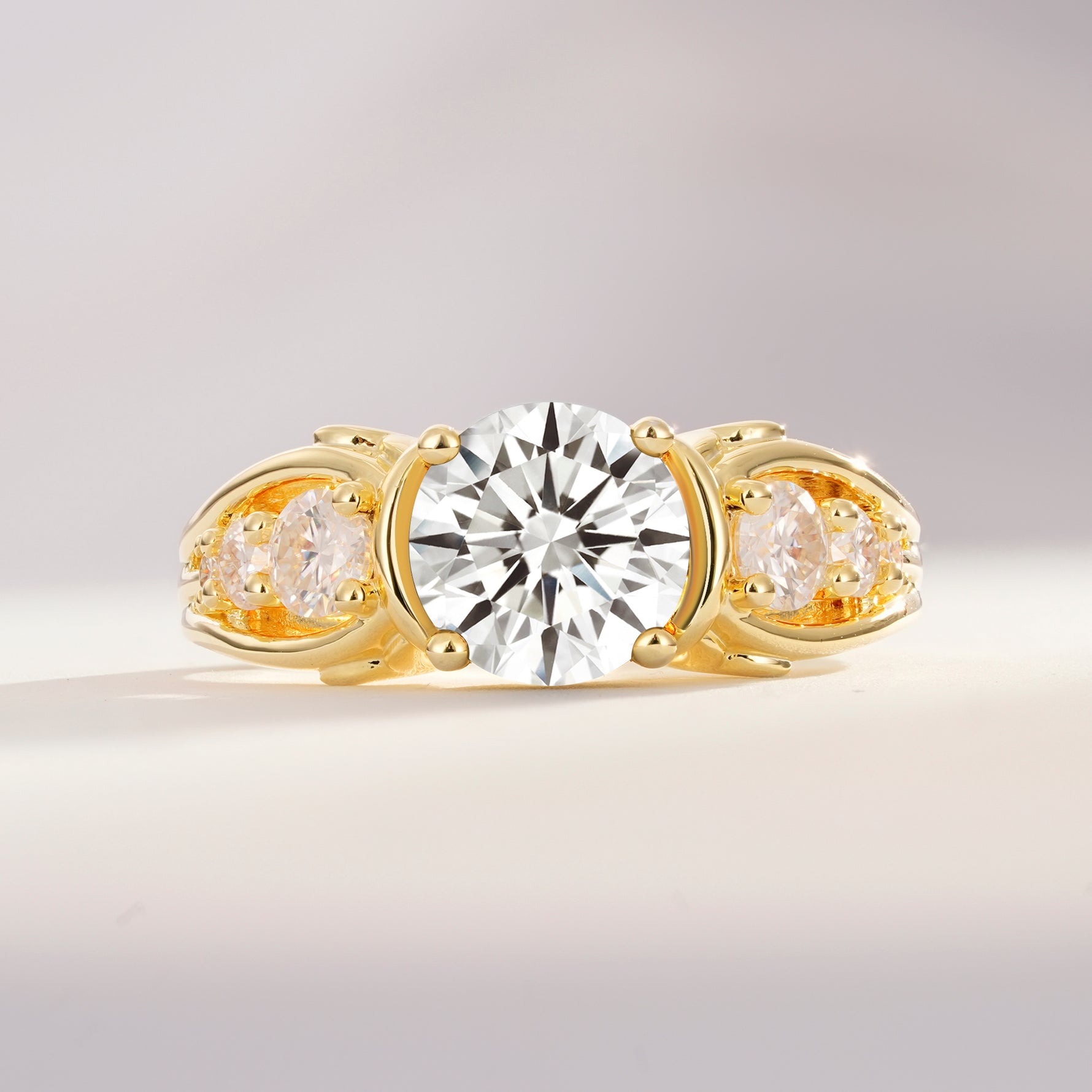 SR08639 Lab Diamond Ring - Yellow-Gold