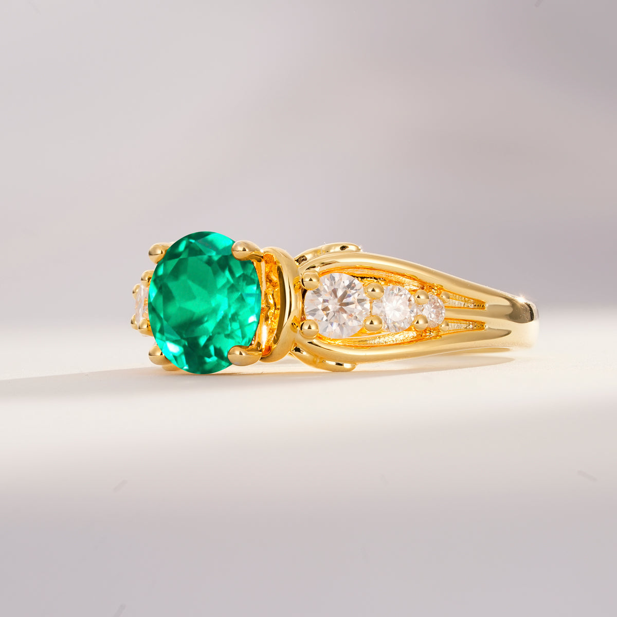 SR08639 Emerald Ring - Additional view