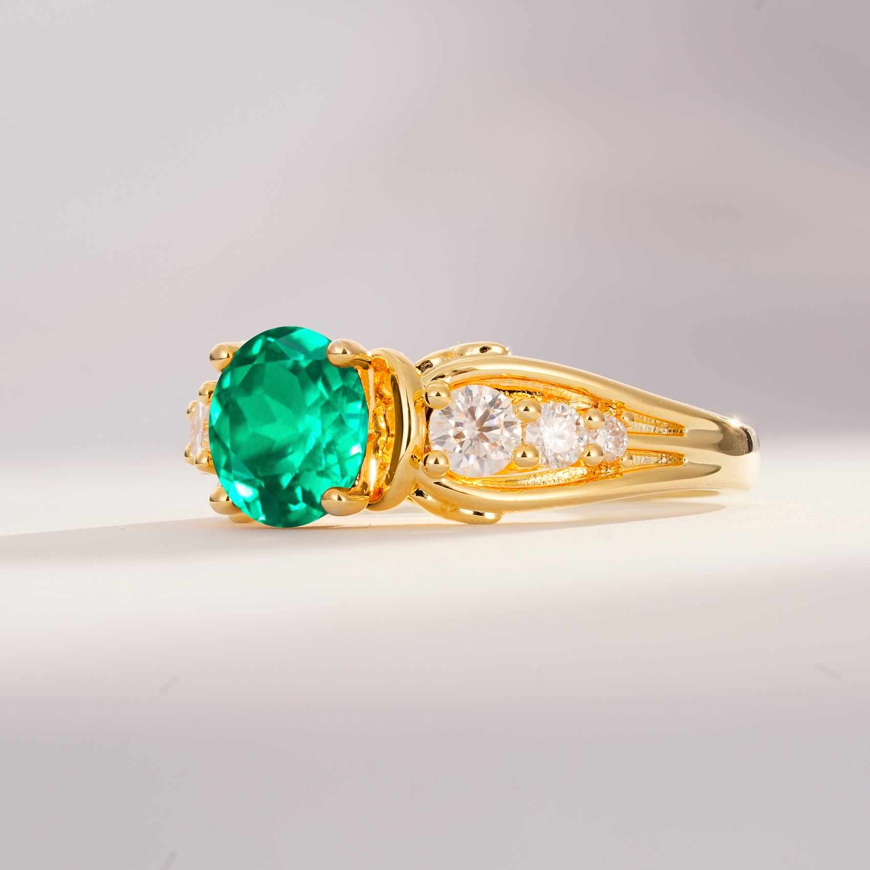SR08639 Emerald Ring - Additional view
