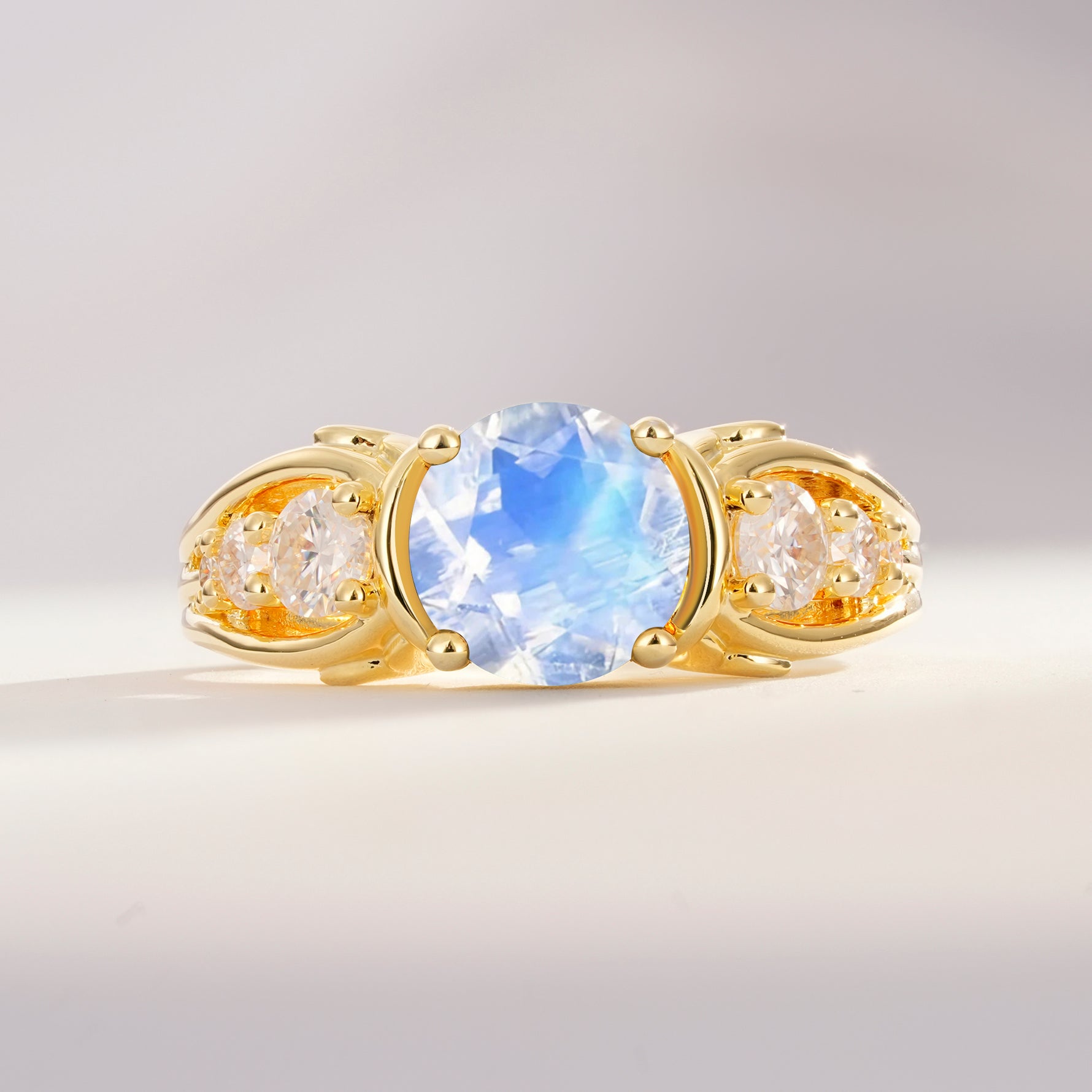 SR08639 Moonstone Ring - Yellow-Gold