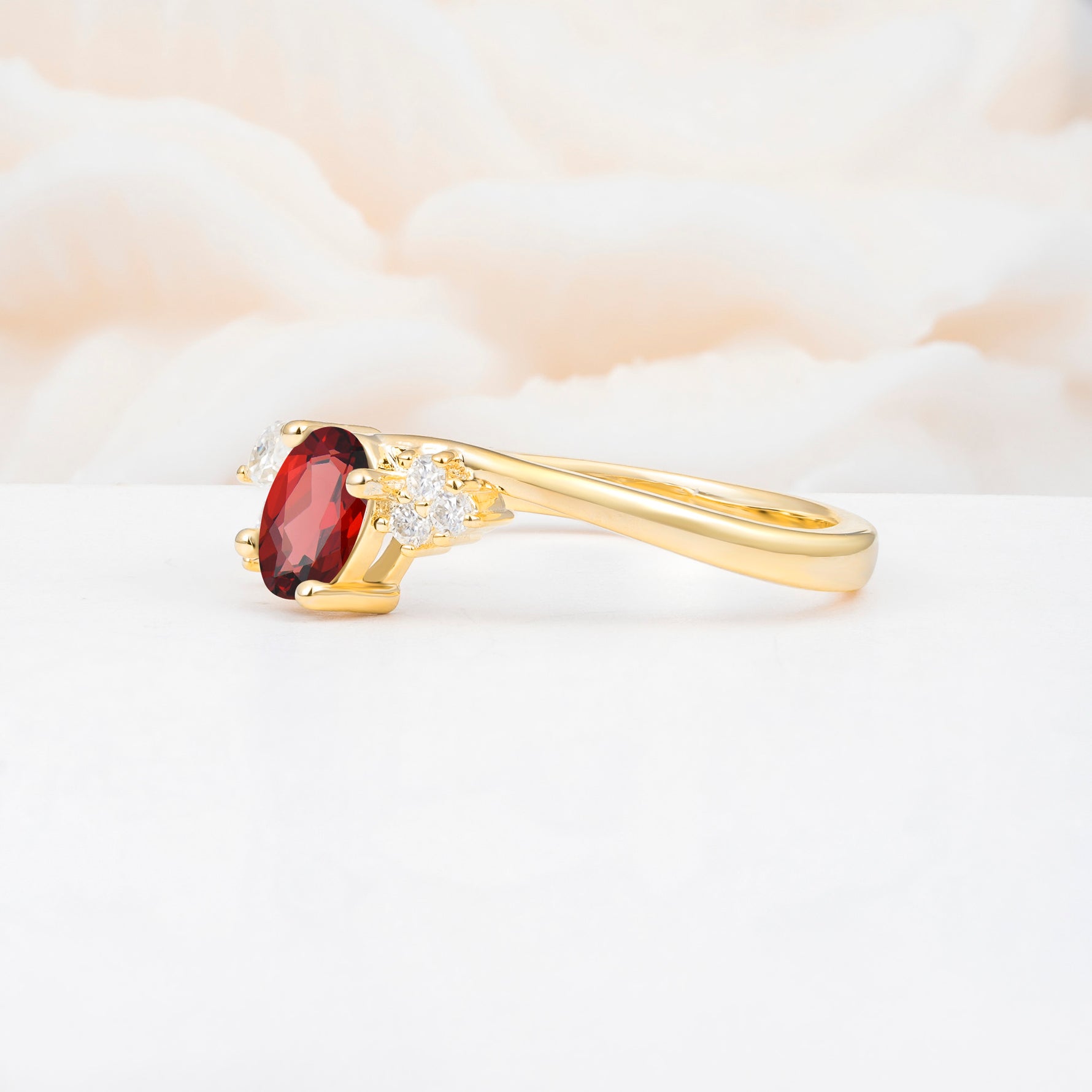 SR08714 Garnet Ring - White-Gold