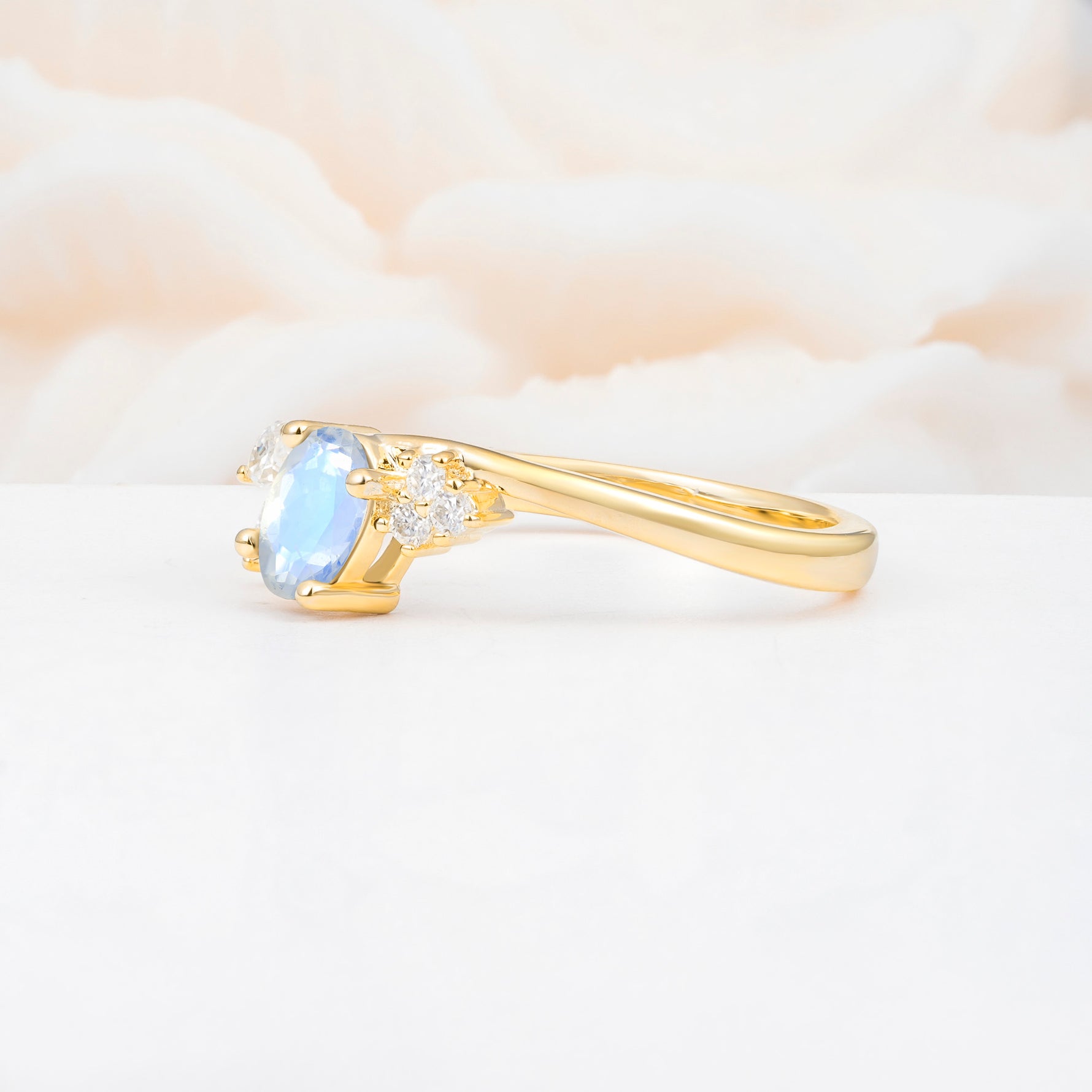 SR08714 Moonstone Ring - White-Gold