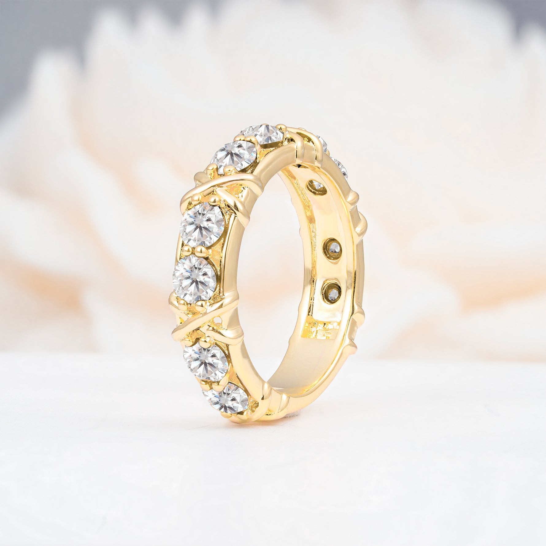 SR08741 Moissanite Ring - White-Gold