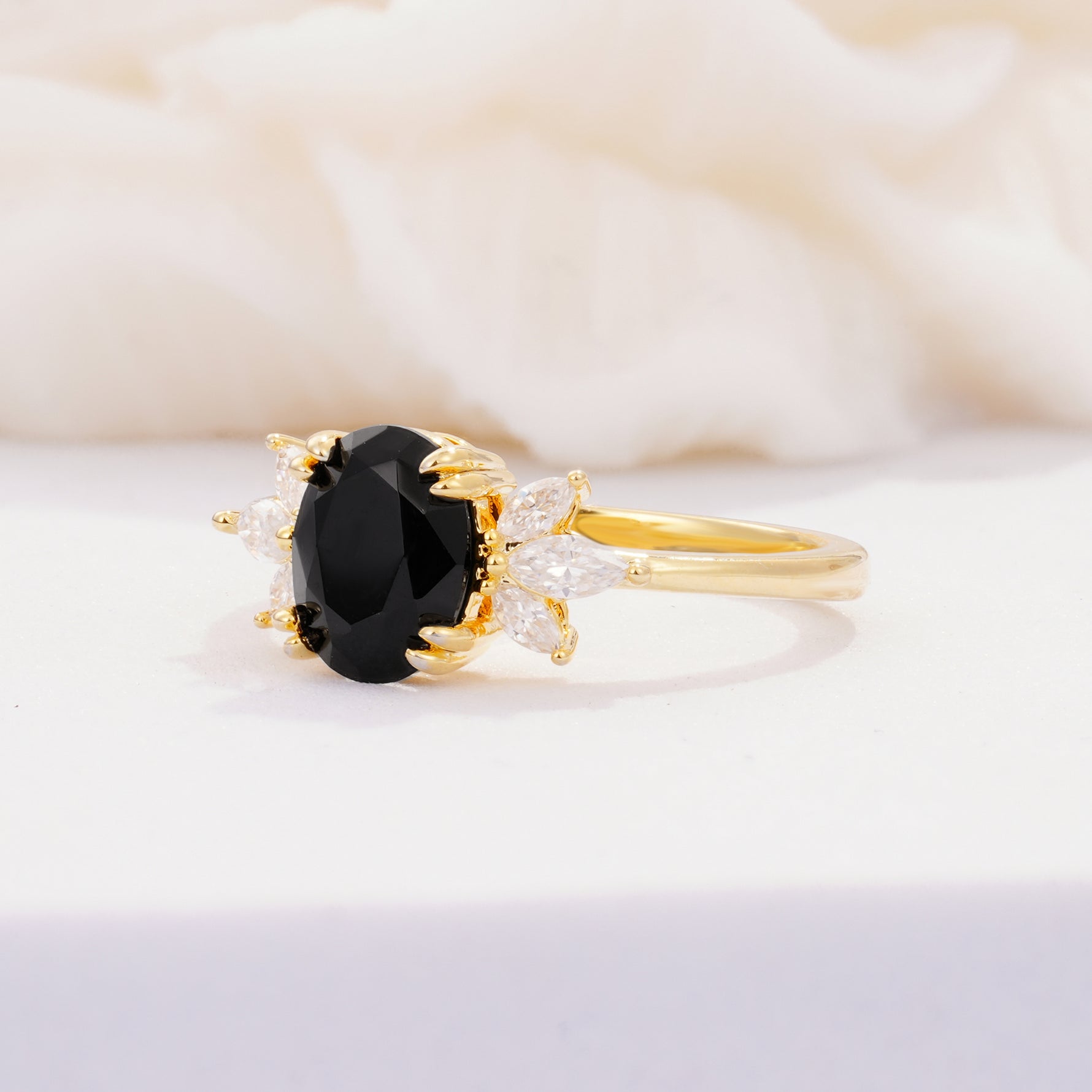 SR08756 Black Onyx Ring - White-Gold
