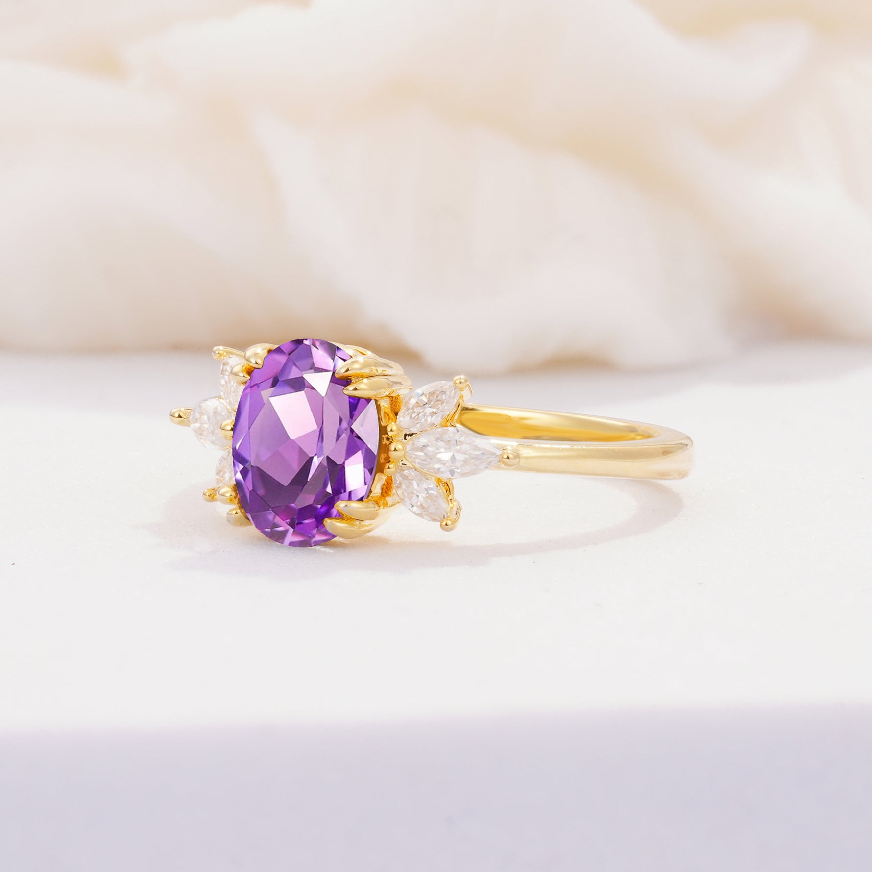 SR08756 Amethyst Ring - White-Gold