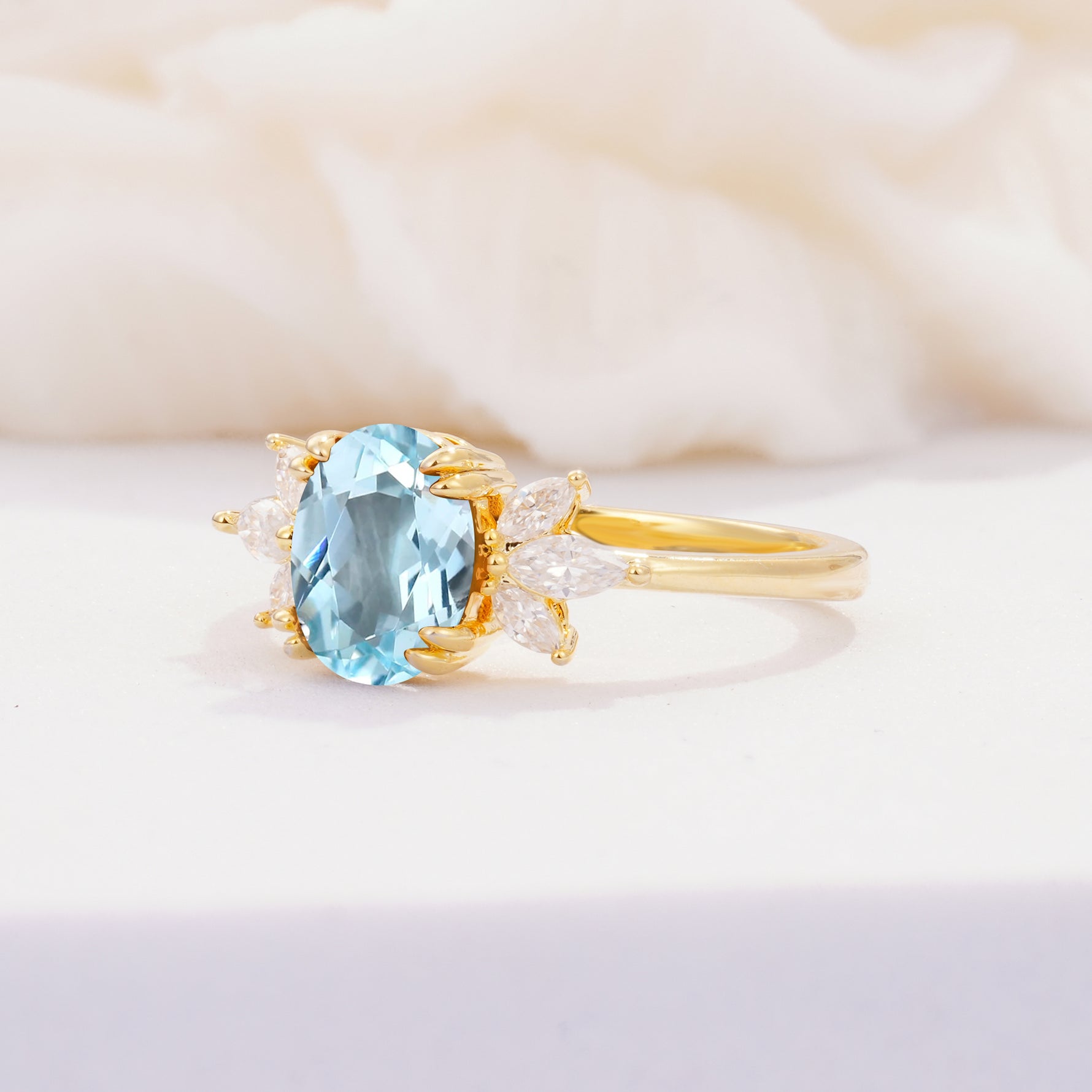 SR08756 Aquamarine Ring - White-Gold