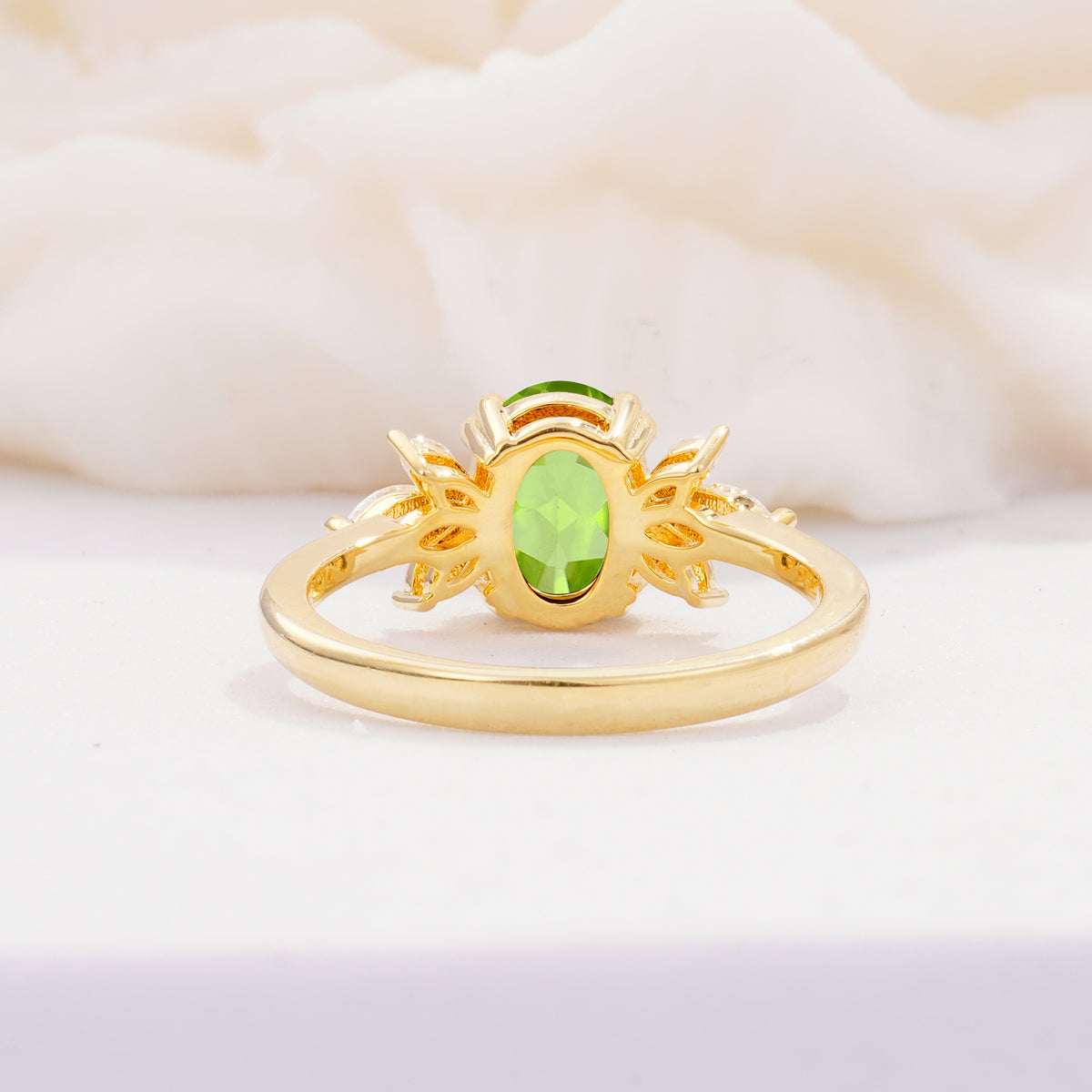 SR08756 Peridot Ring - Additional view