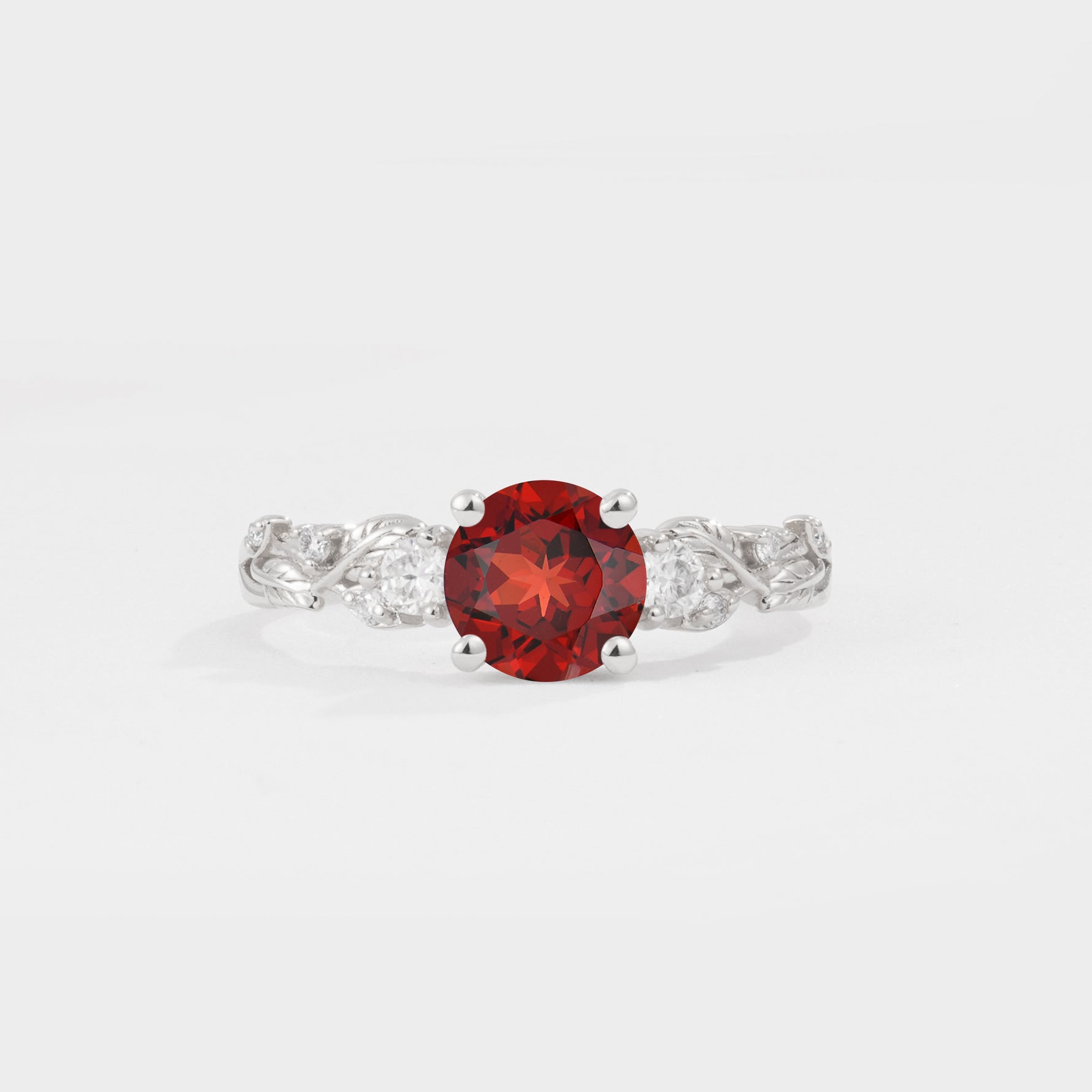 SR08759 Garnet Ring - Additional view