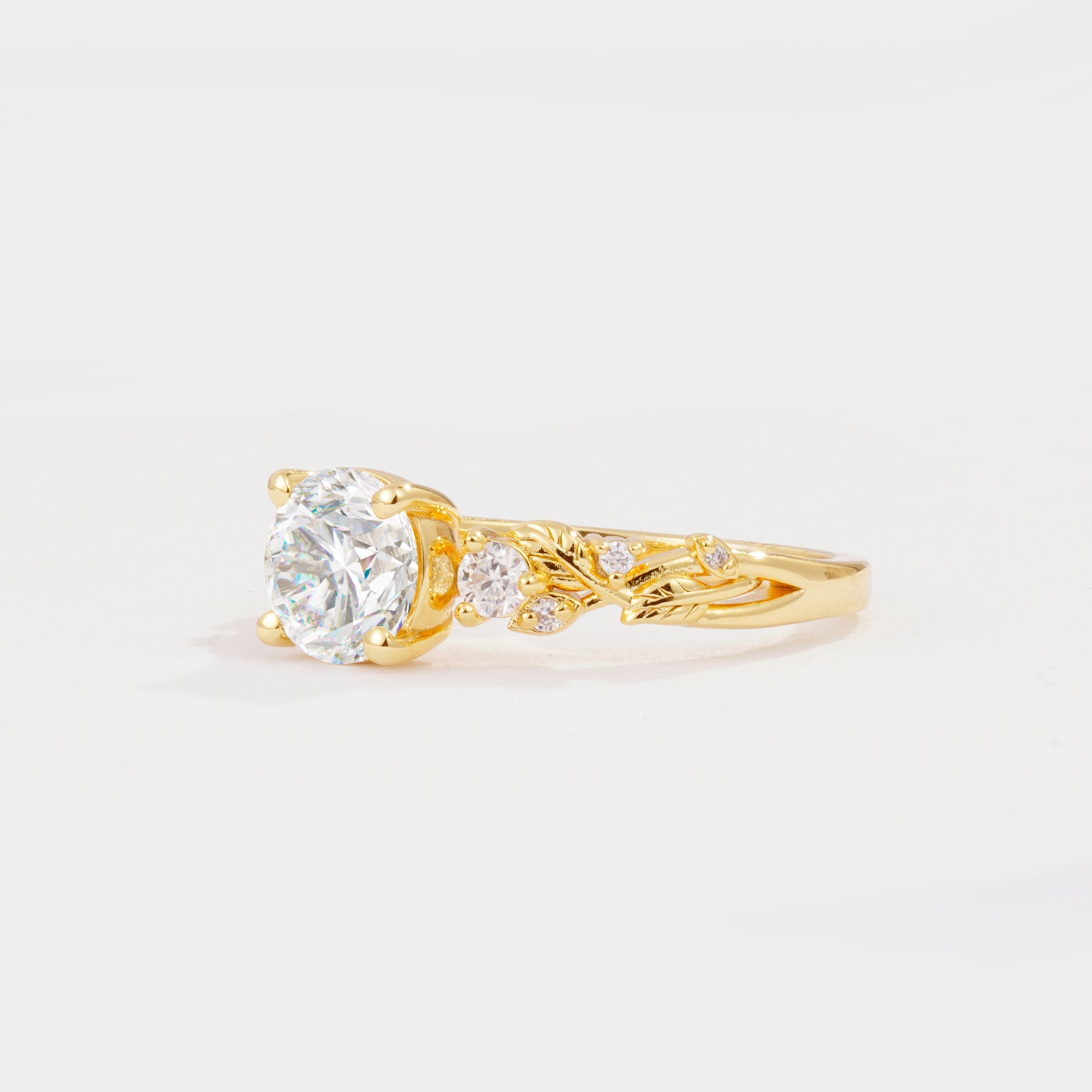 SR08759 Moissanite Ring - White-Gold
