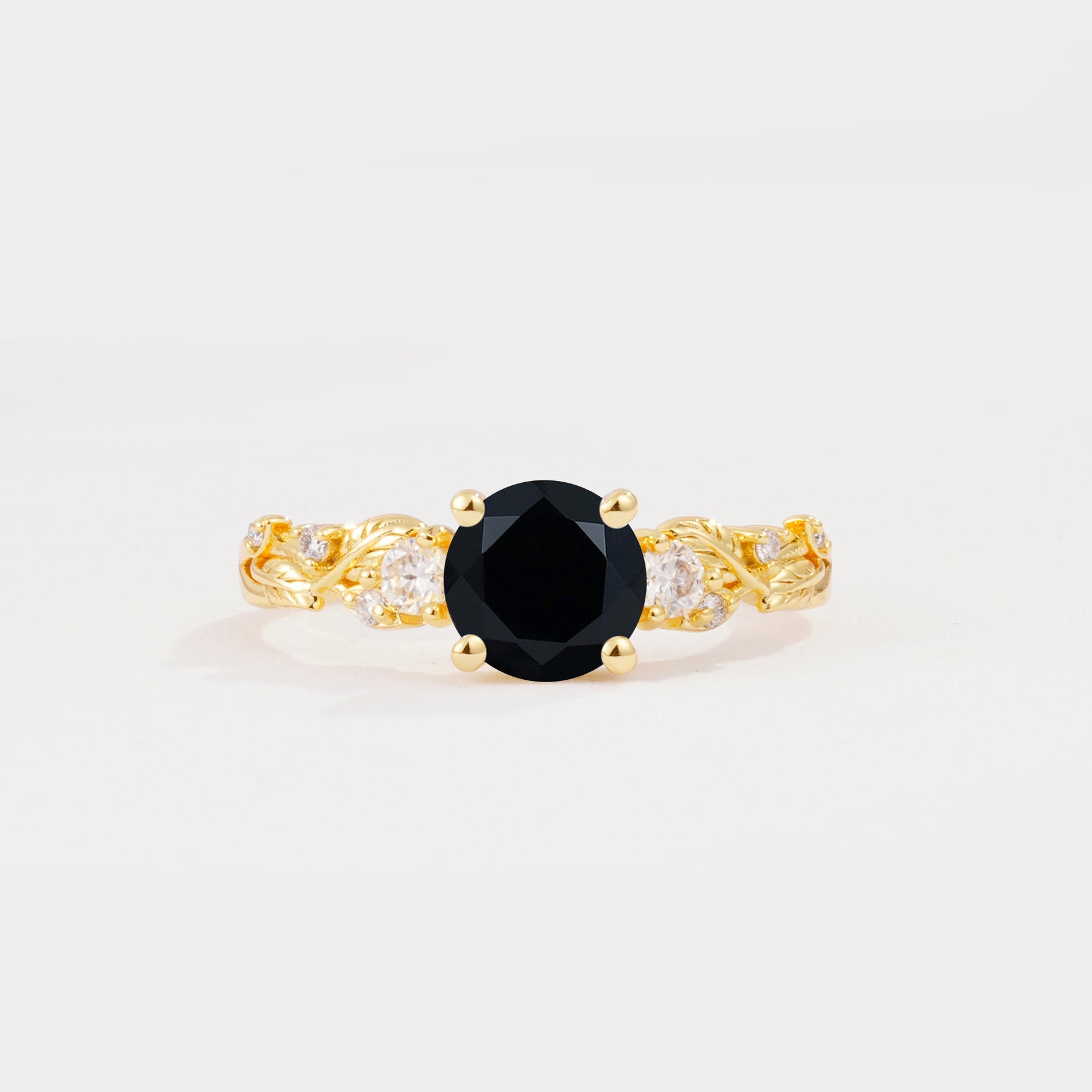 SR08759 Black Onyx Ring - Yellow-Gold