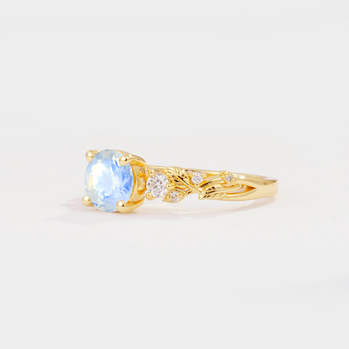 SR08759 Moonstone Ring - White-Gold