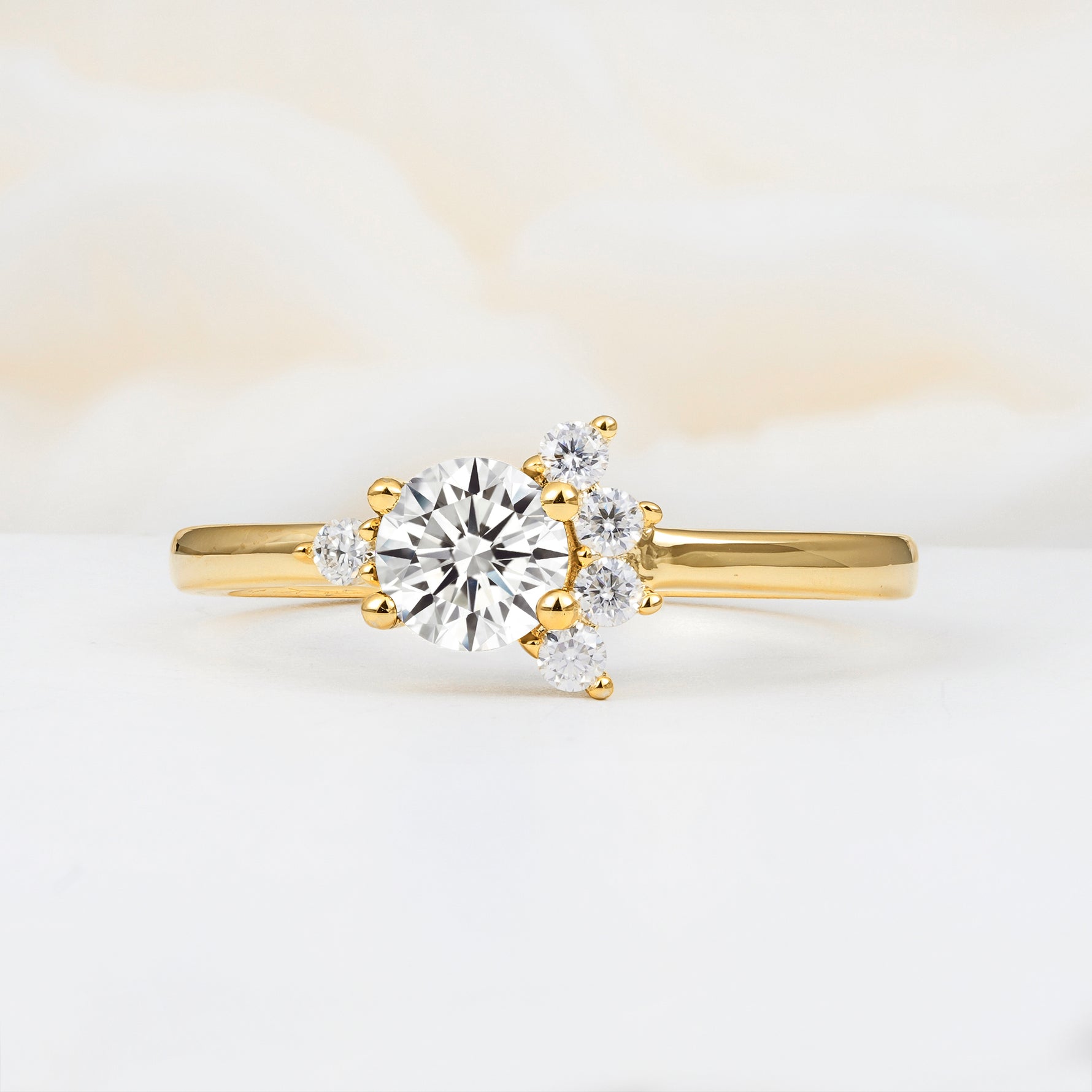 SR08791 Lab Diamond Ring - Yellow-Gold