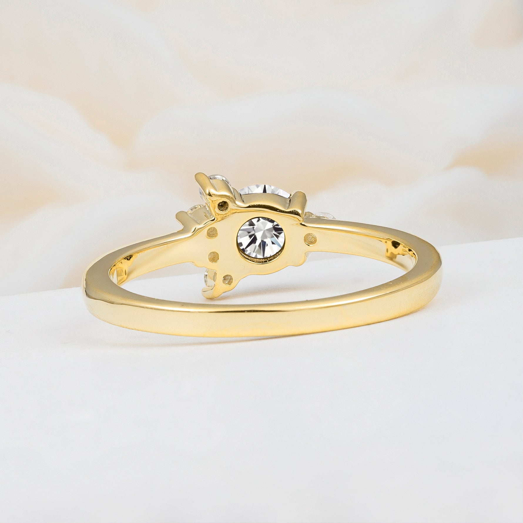 SR08791 Lab Diamond Ring - Additional view