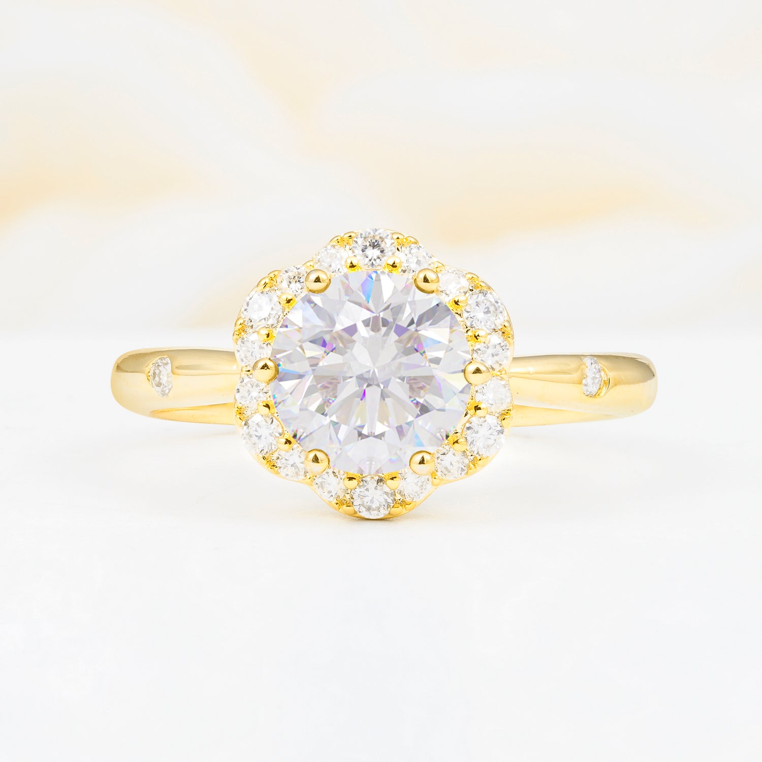 Vintage Scalloped Round Moissanite Halo Ring for her
