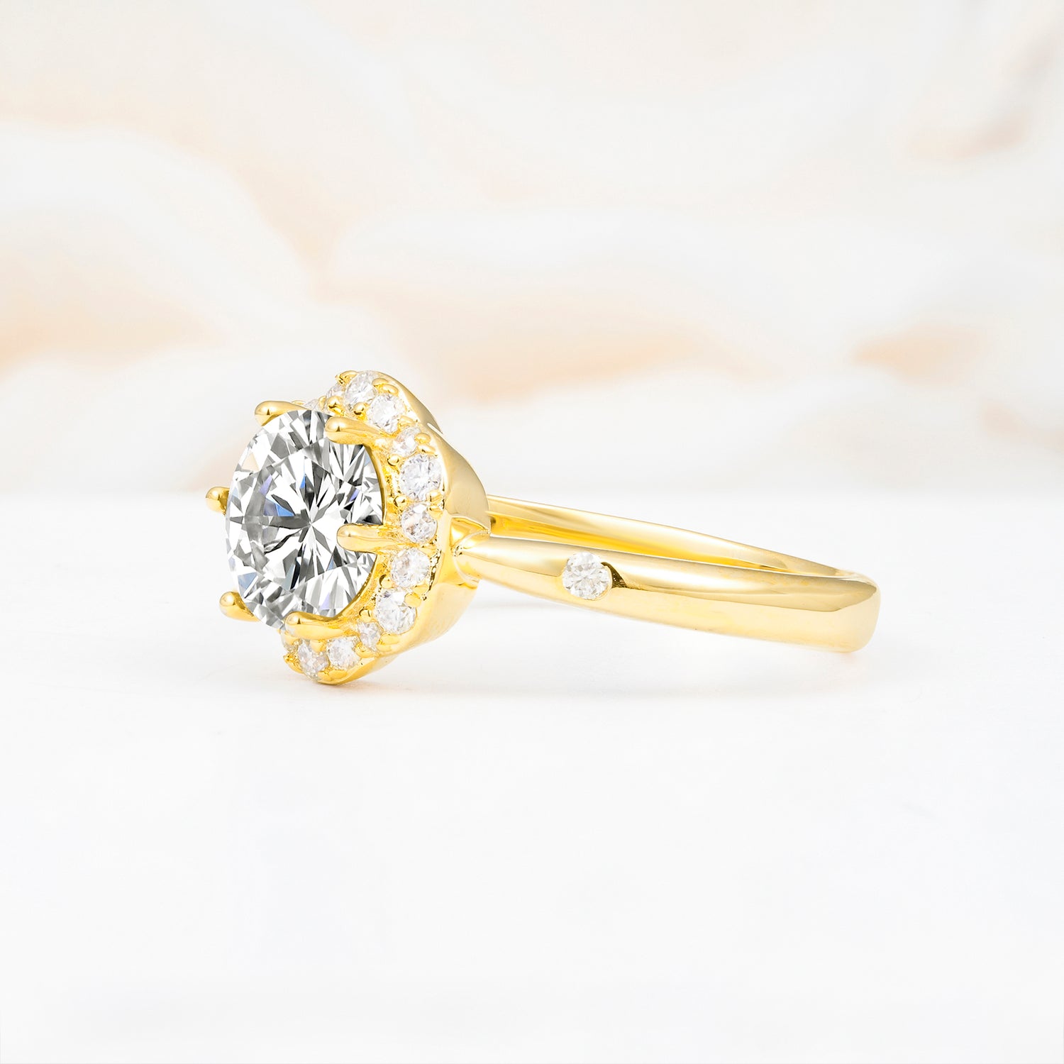 Vintage Scalloped Round Lab Diamond Halo Ring for her