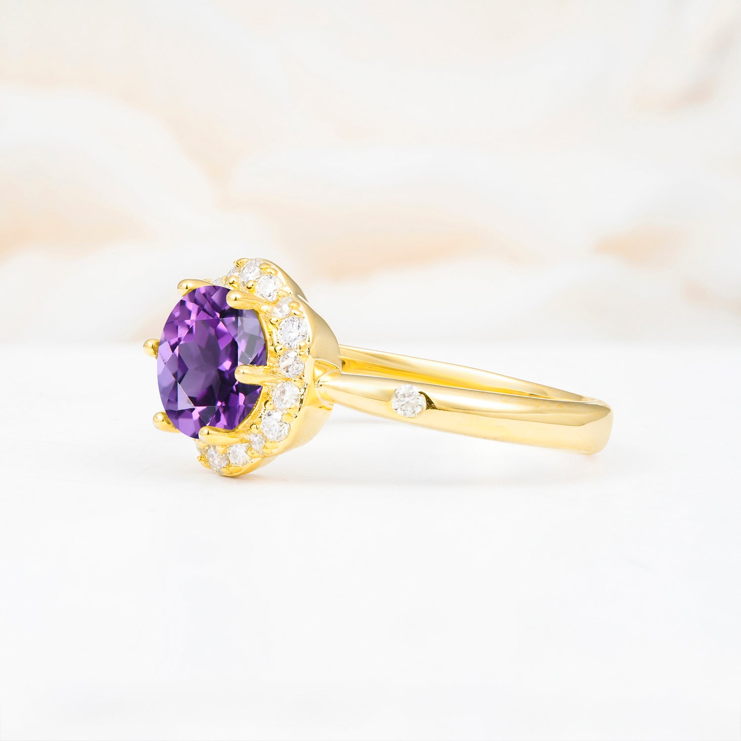 Vintage Scalloped Round Amethyst Halo Ring for her