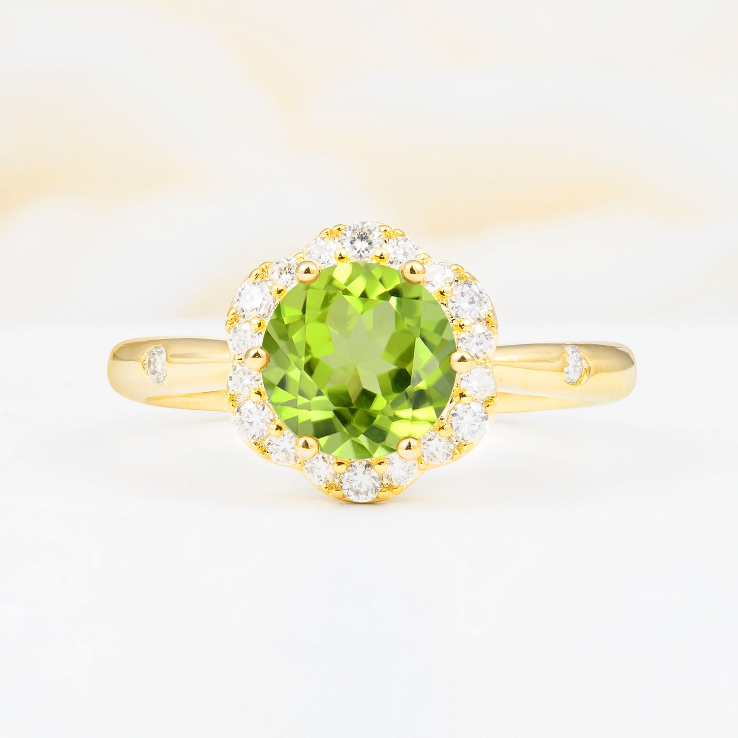 Vintage Scalloped Round Peridot Halo Ring for her